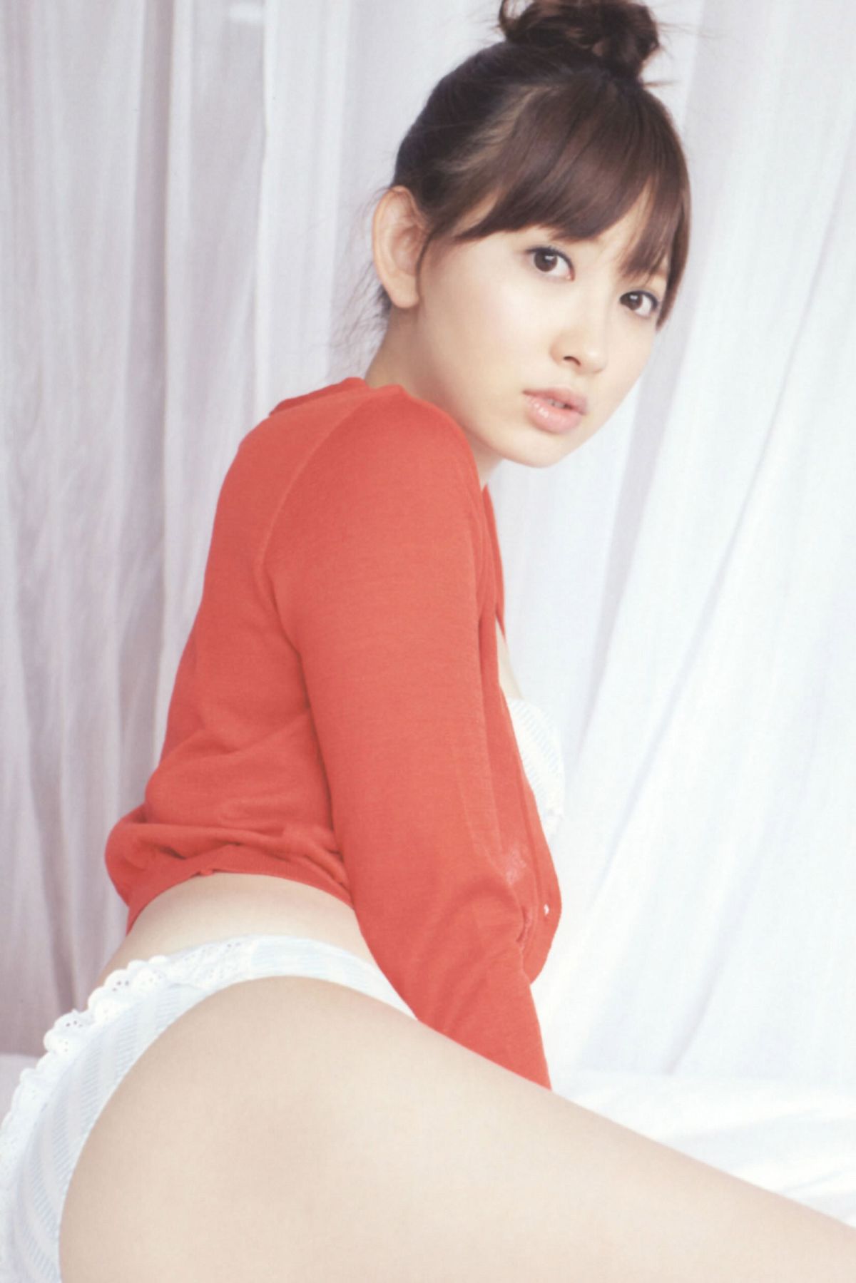 [唯美写真] 2013.08.18 小嶋阳菜 Haruna Kojima《First Photobook》 [95P]