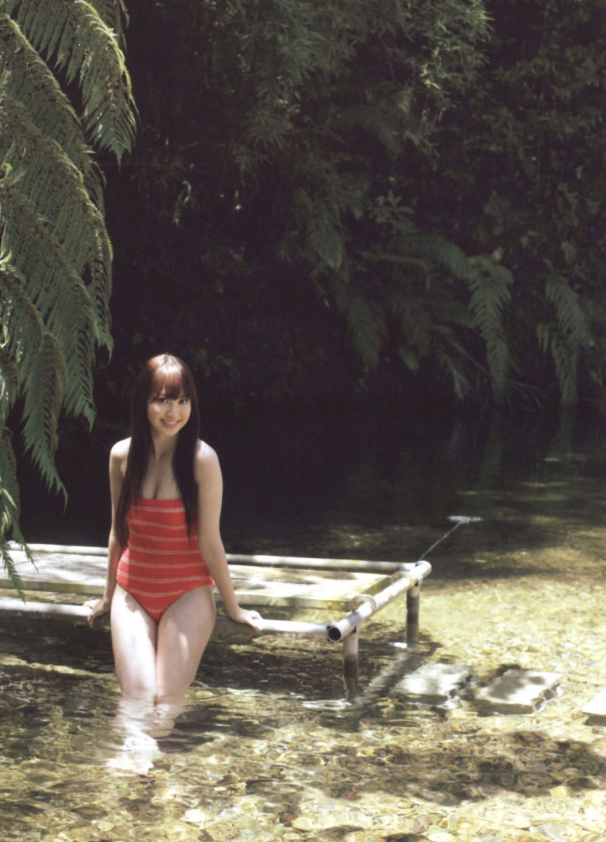 [唯美写真] 2013.08.18 小嶋阳菜 Haruna Kojima《First Photobook》 [95P]