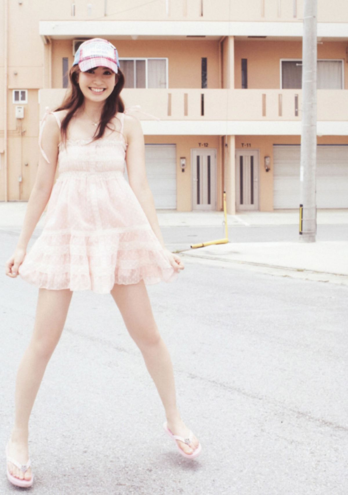 [唯美写真] 2013.08.18 小嶋阳菜 Haruna Kojima《First Photobook》 [95P]