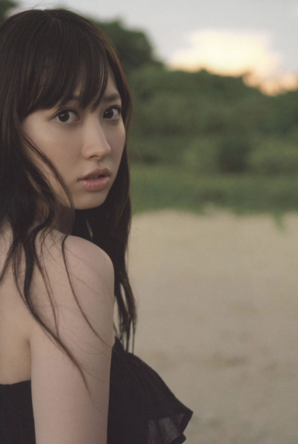 [唯美写真] 2013.08.18 小嶋阳菜 Haruna Kojima《First Photobook》 [95P]