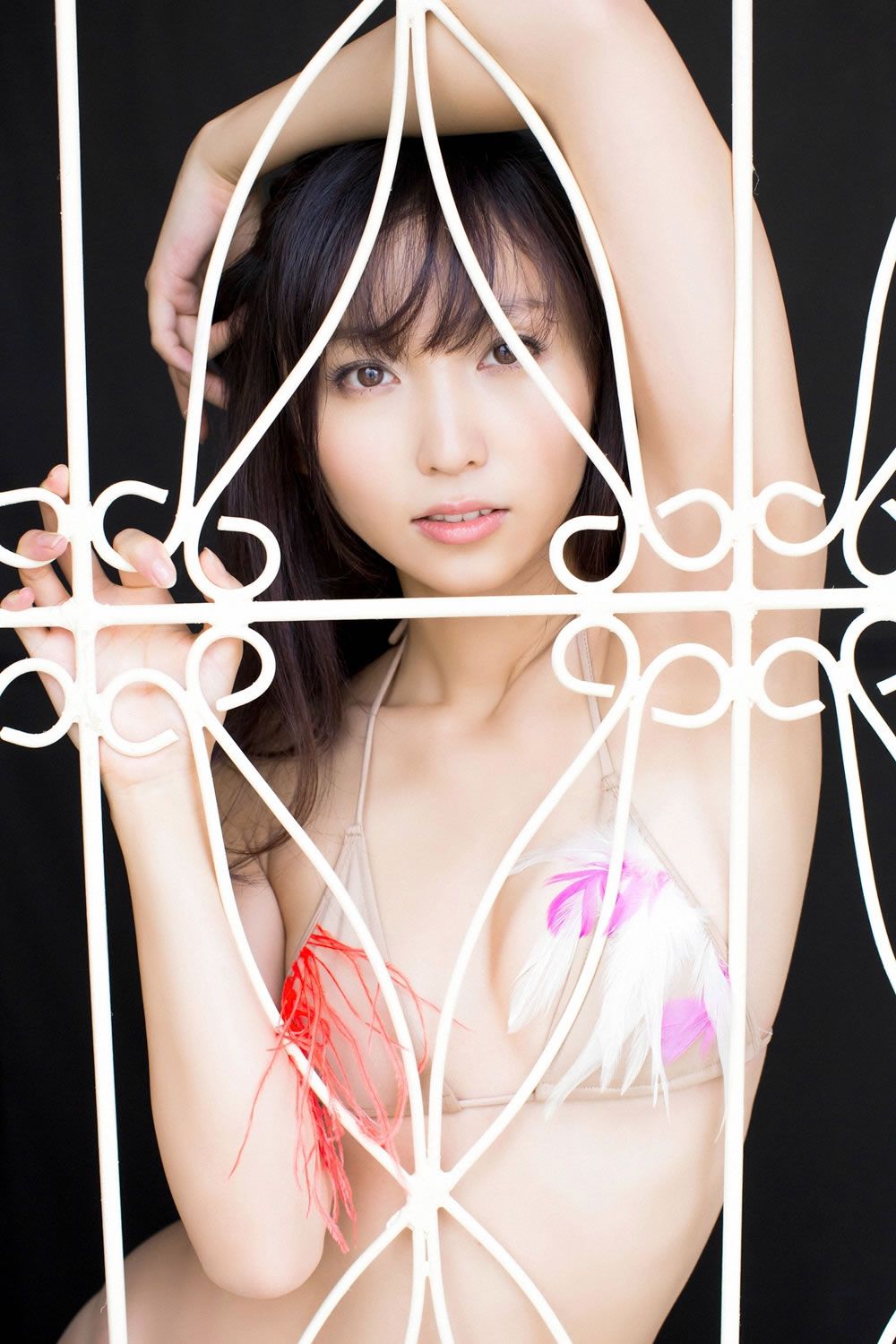[YS-Web] 2013.09.24 Vol.568 Risa Yoshiki 吉木りさ 王道HOTBODY [115P]