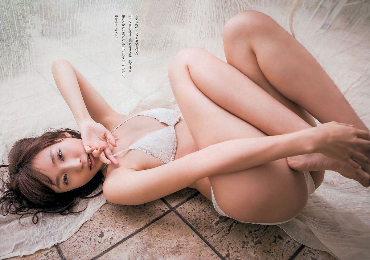 [Weekly Playboy] 2013.09.24 No.40 吉木りさ 佐藤すみれ 玉木碧 太田希望 鷹羽澪 喜屋武ちあき 花井瑠美 今野杏南 希島あいり 川栄李奈 [50P]