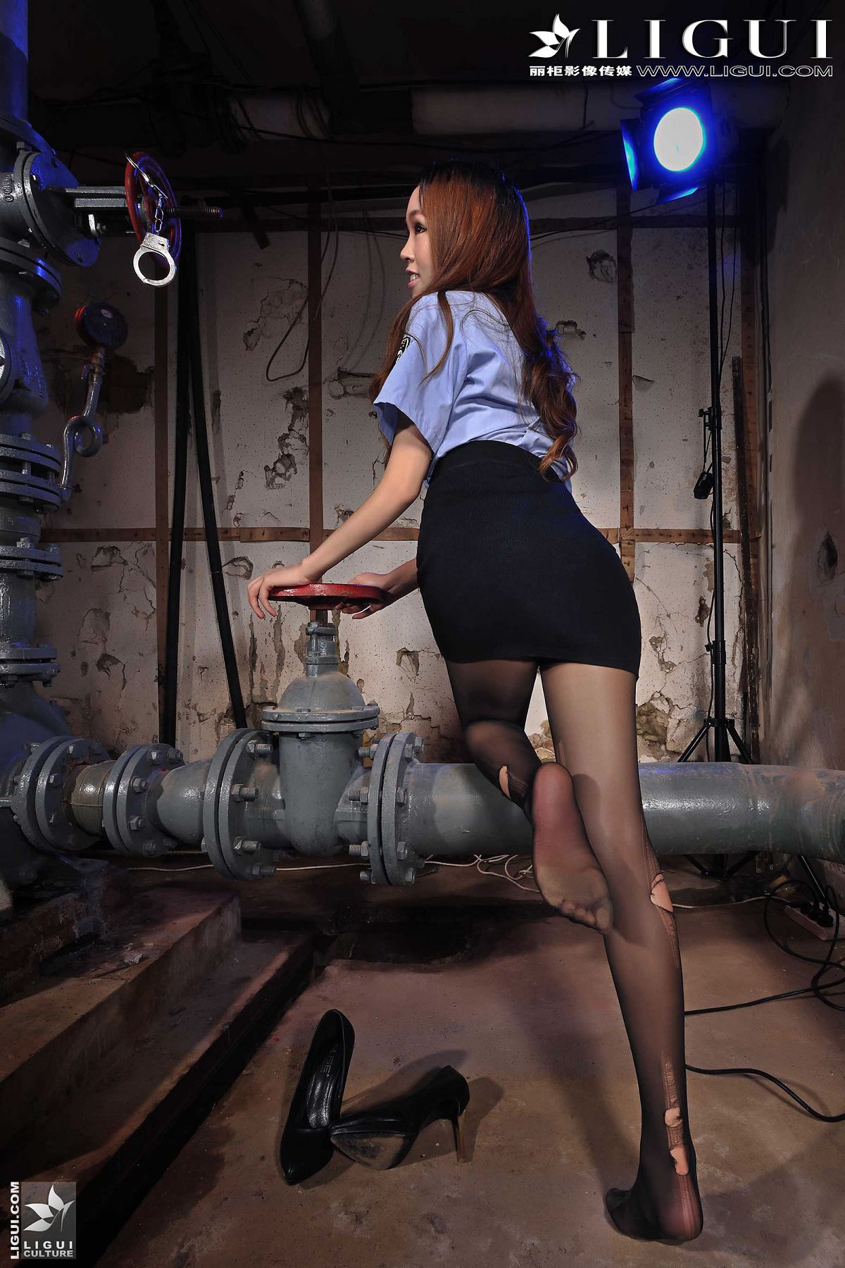 [Ligui] 丽柜 2013.10.16 Model 薇薇 [56P]