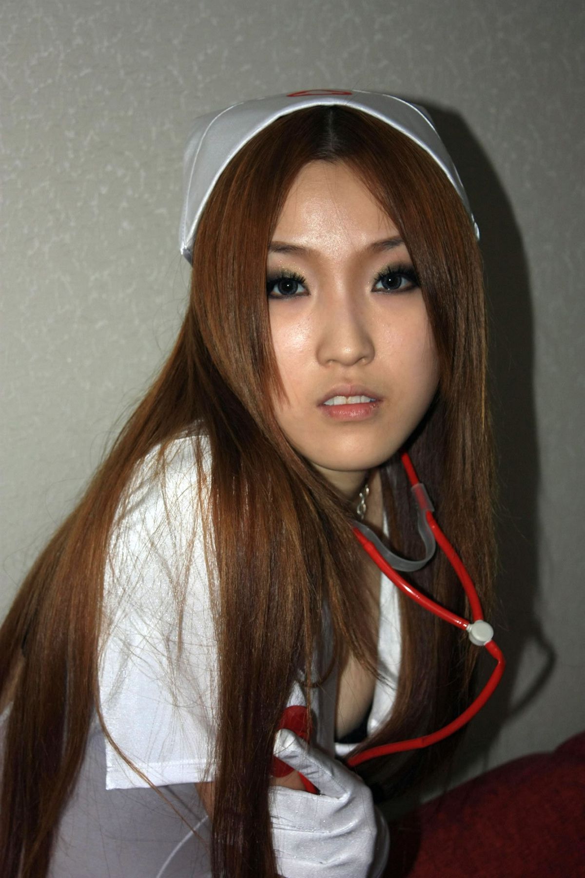 [网络收集] 2013.10.28 床上的肉丝小护士 [54P]