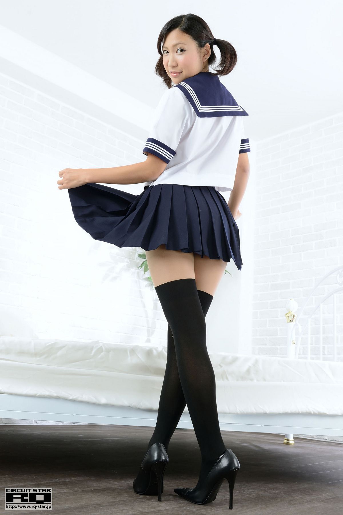 [RQ-STAR] 2013.11.11 NO.00868 鈴木あやの『セーラー服』 School Girl [101P]
