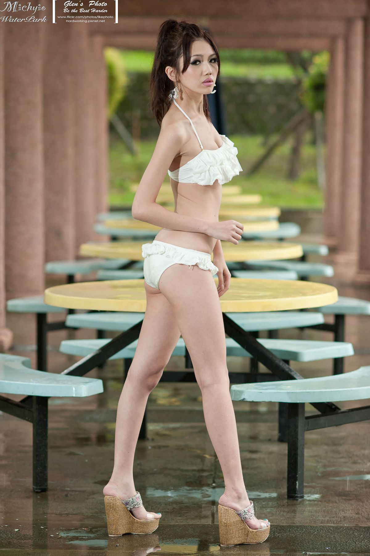 [网络收集] 2013.11.17 夏日清爽内衣秀美腿 [36P]