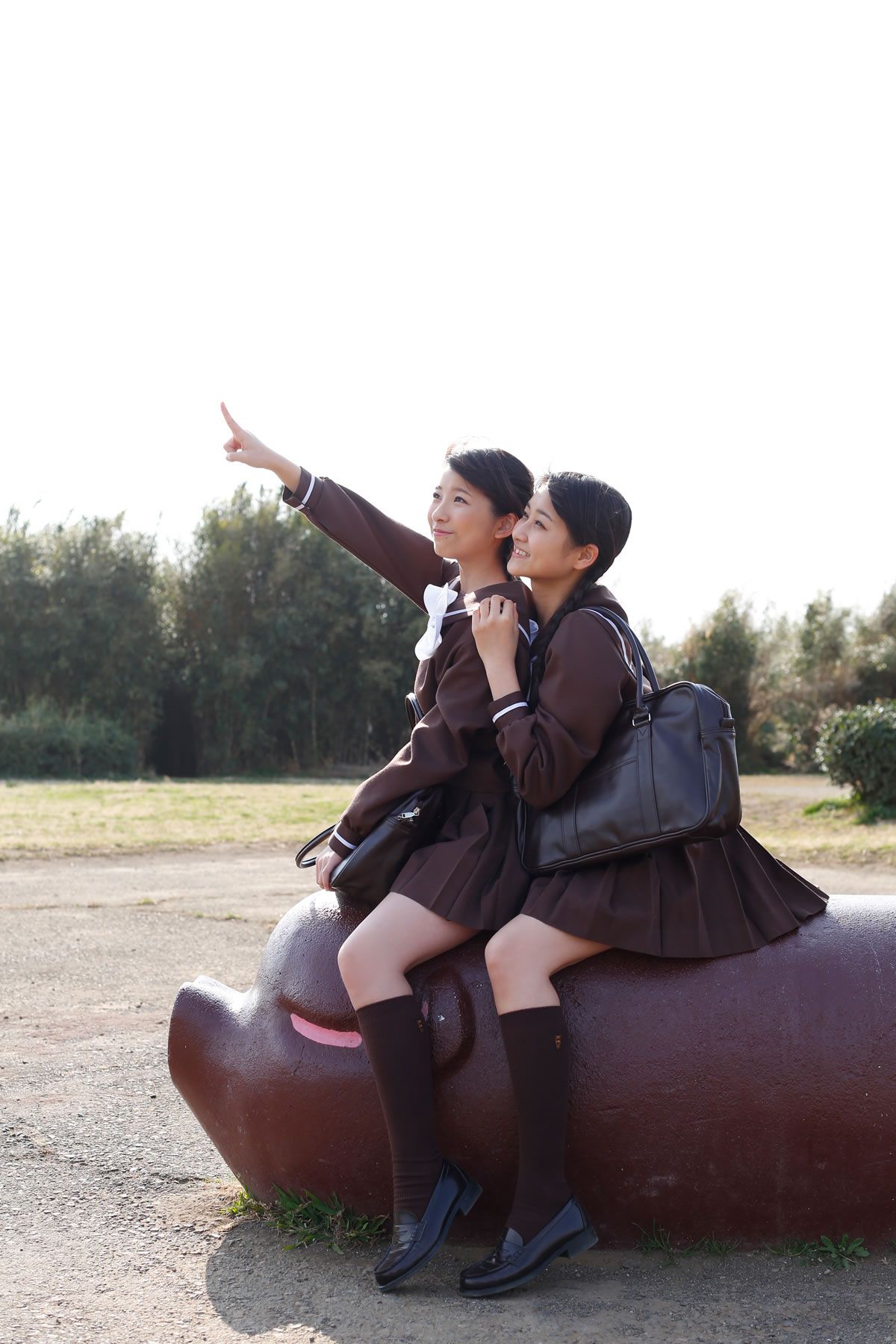 [Hello! Project digital books] 2013.12.01 No.111 Ayaka Wada 和田彩花 Kanon Fukuda 福田花音 [88P]