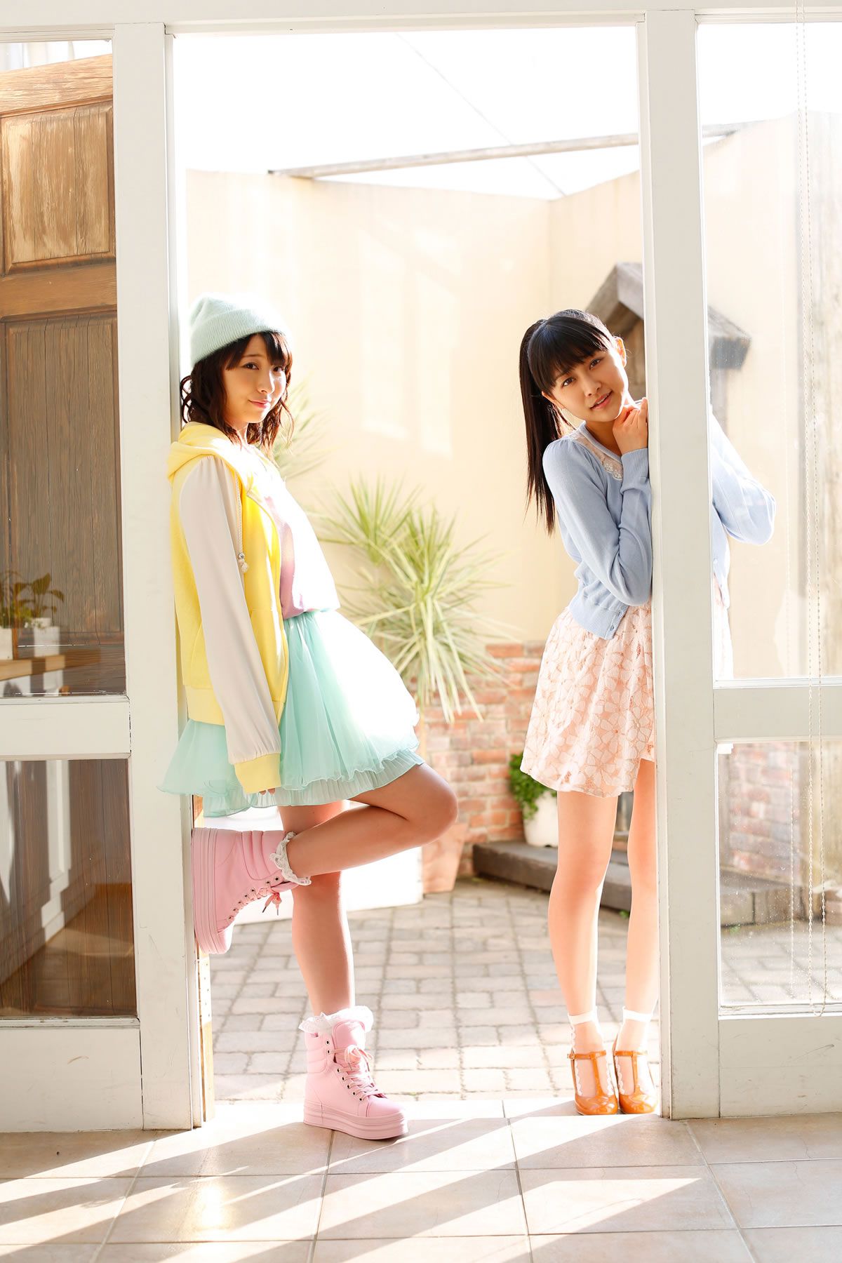 [Hello! Project digital books] 2013.12.01 No.111 Ayaka Wada 和田彩花 Kanon Fukuda 福田花音 [88P]