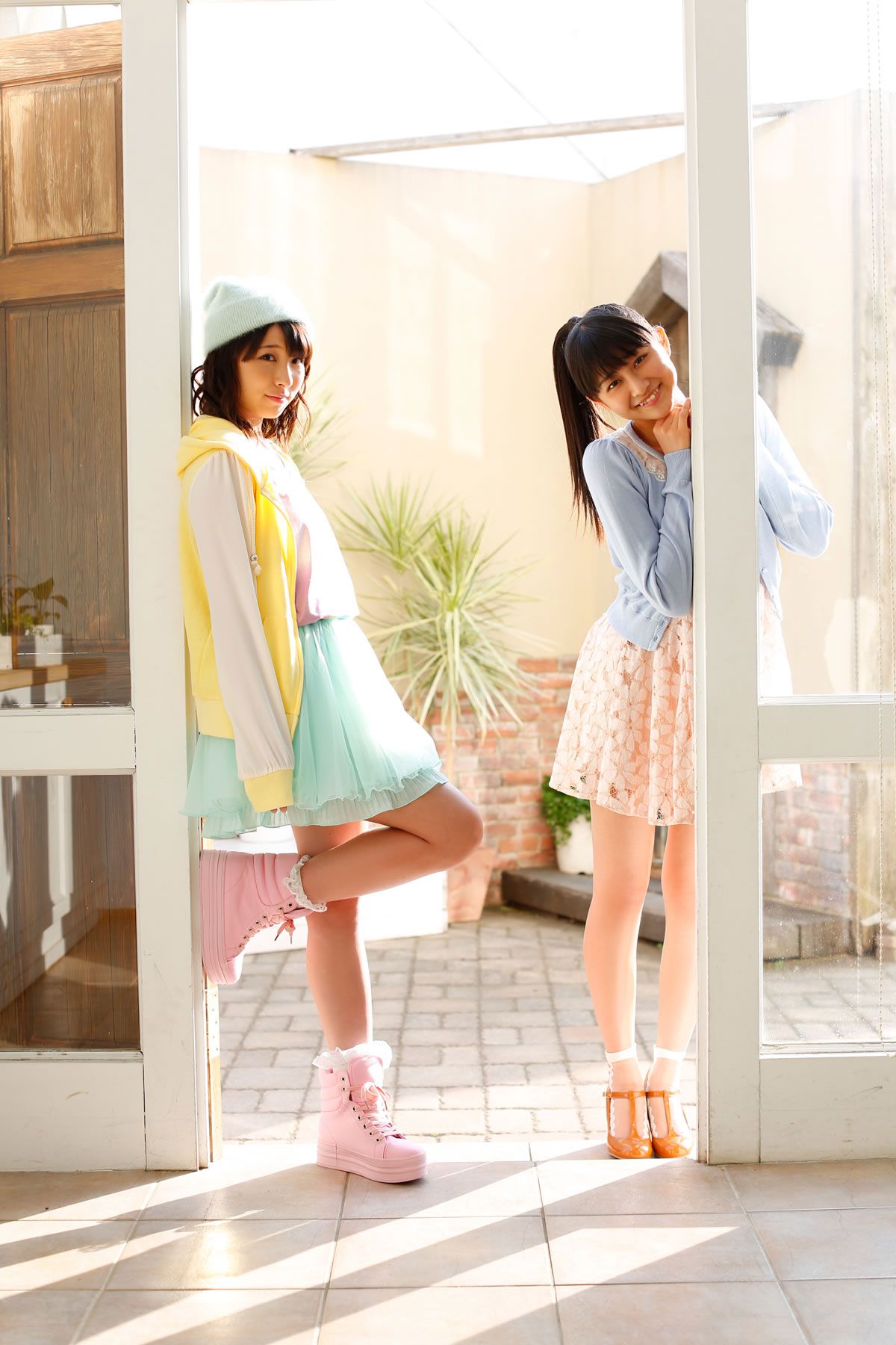[Hello! Project digital books] 2013.12.01 No.111 Ayaka Wada 和田彩花 Kanon Fukuda 福田花音 [88P]