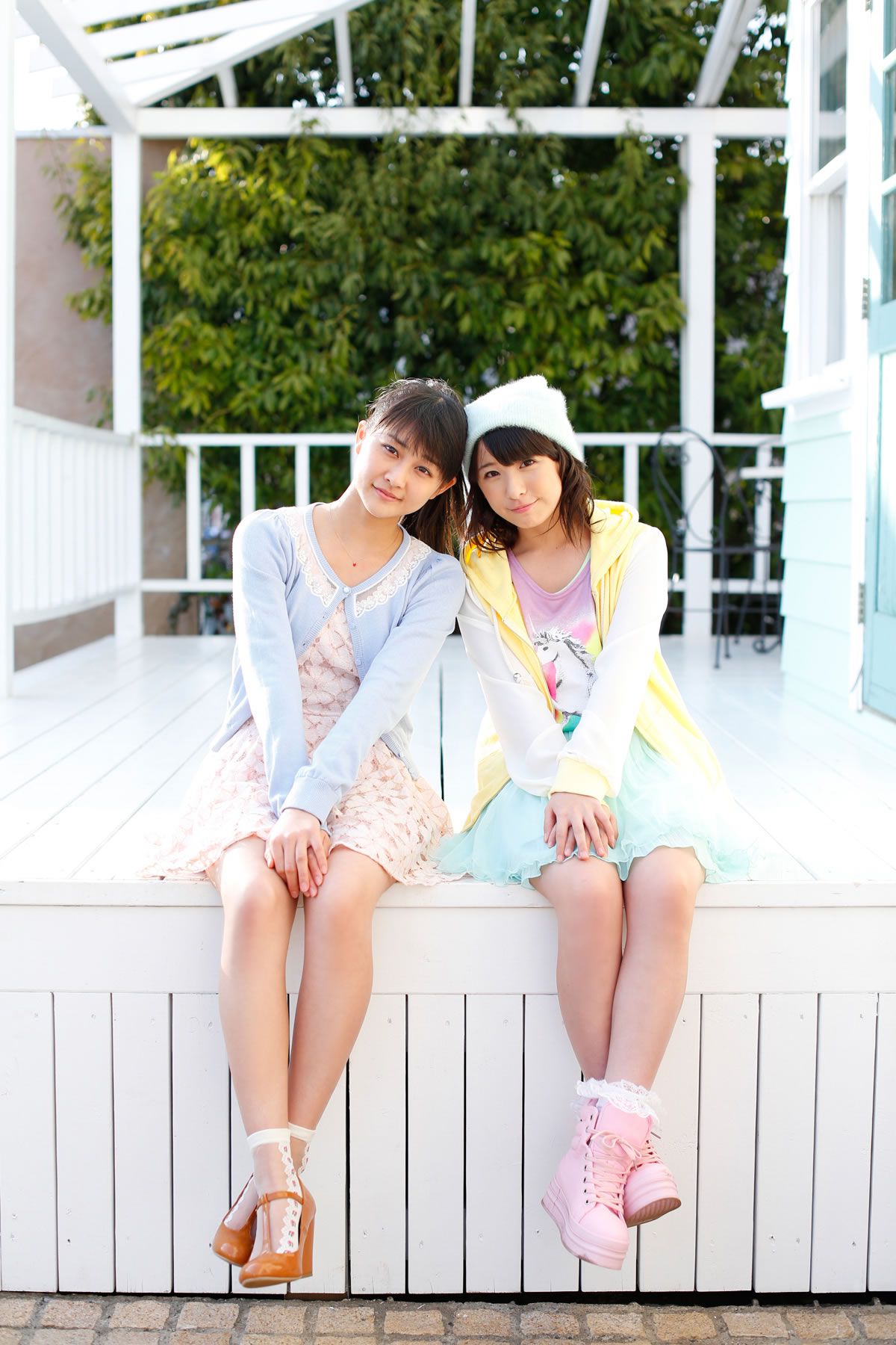[Hello! Project digital books] 2013.12.01 No.111 Ayaka Wada 和田彩花 Kanon Fukuda 福田花音 [88P]