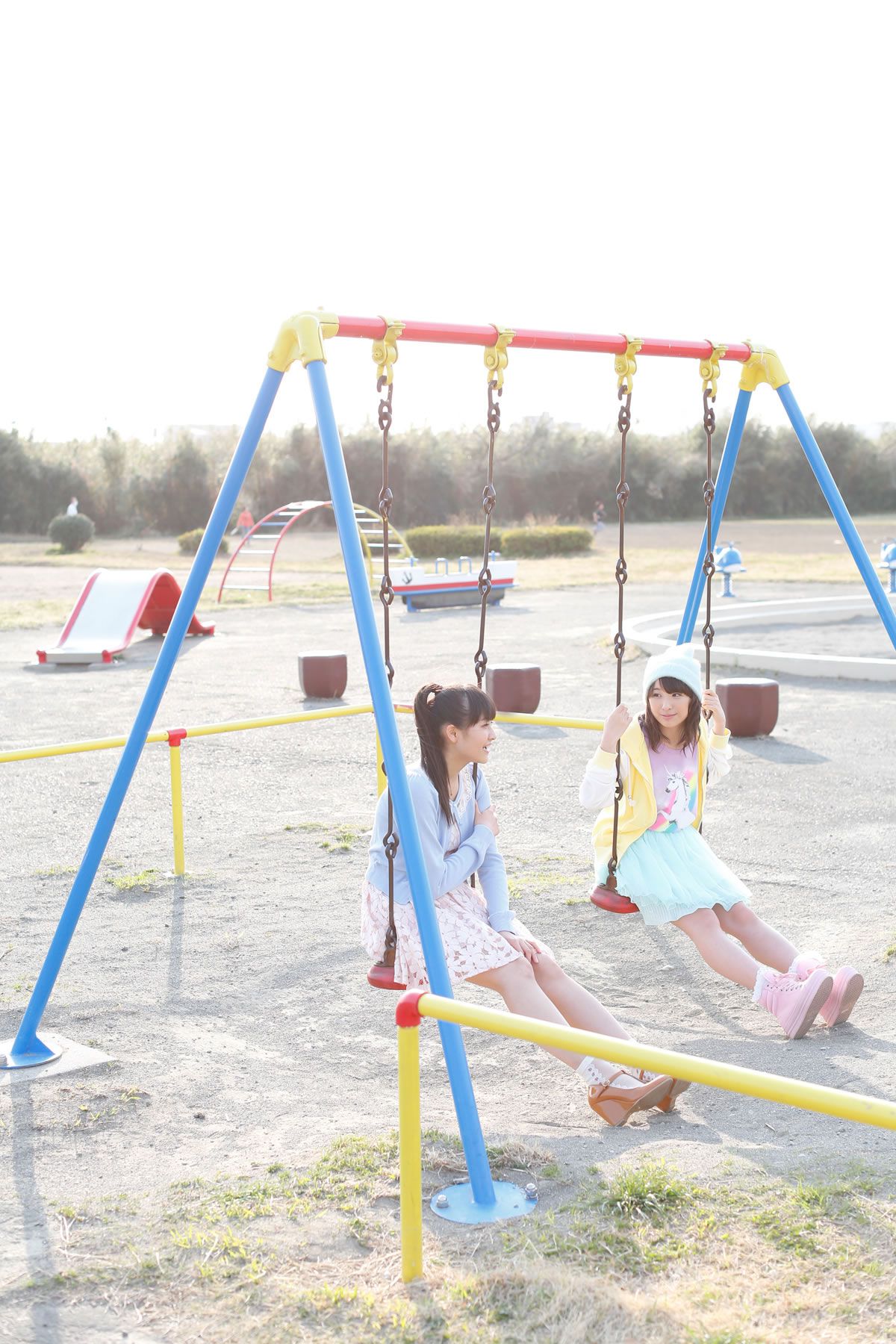 [Hello! Project digital books] 2013.12.01 No.111 Ayaka Wada 和田彩花 Kanon Fukuda 福田花音 [88P]
