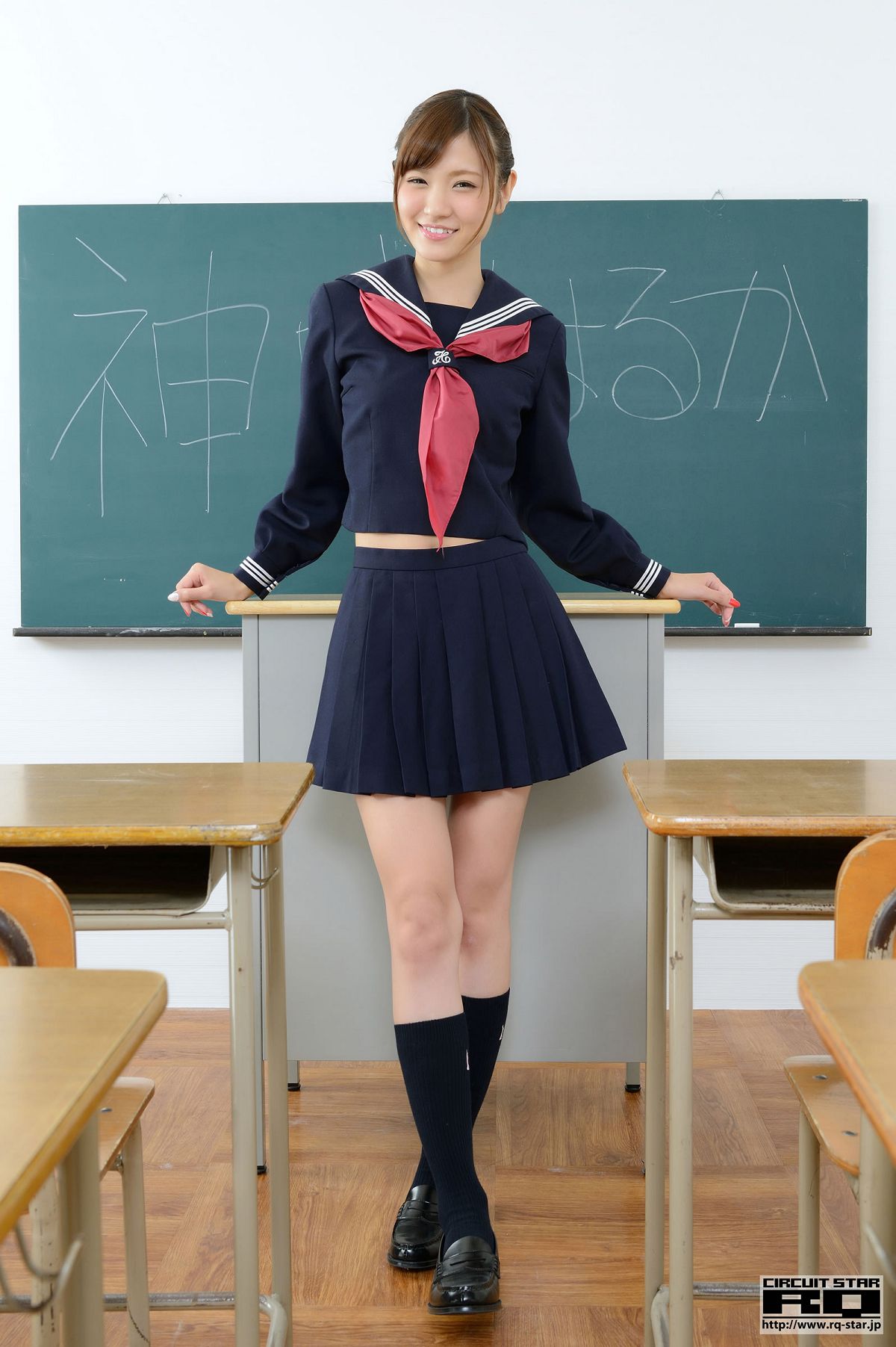 [RQ-STAR] 2013.12.02 NO.00876 Haruka Kanzaki 神咲はるか School Girl [80P]