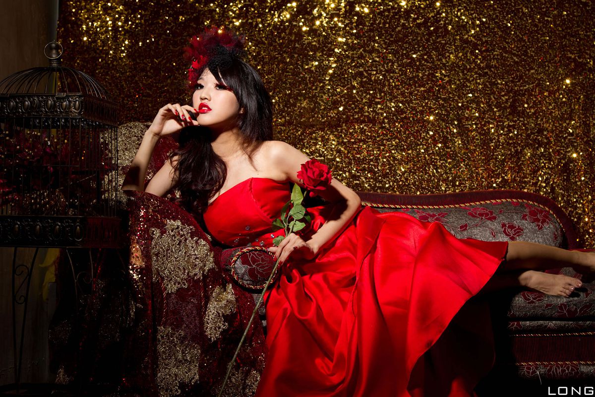 [BEAUTYLEG番外篇] 2013.12.15 棚拍]Jill（瑋廷）婚紗之紅 [40P]