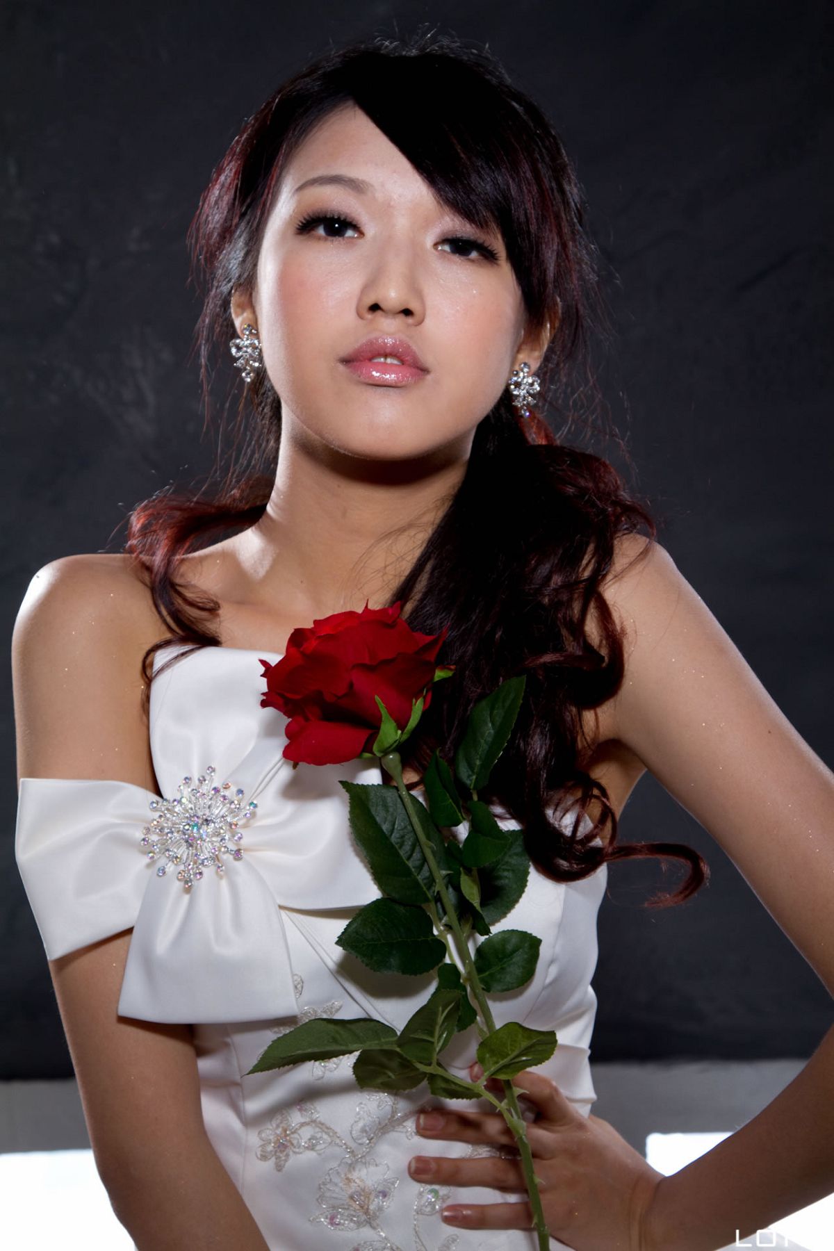 [BEAUTYLEG番外篇] 2013.12.16 棚拍 Jill（瑋廷）婚紗之白 [33P]