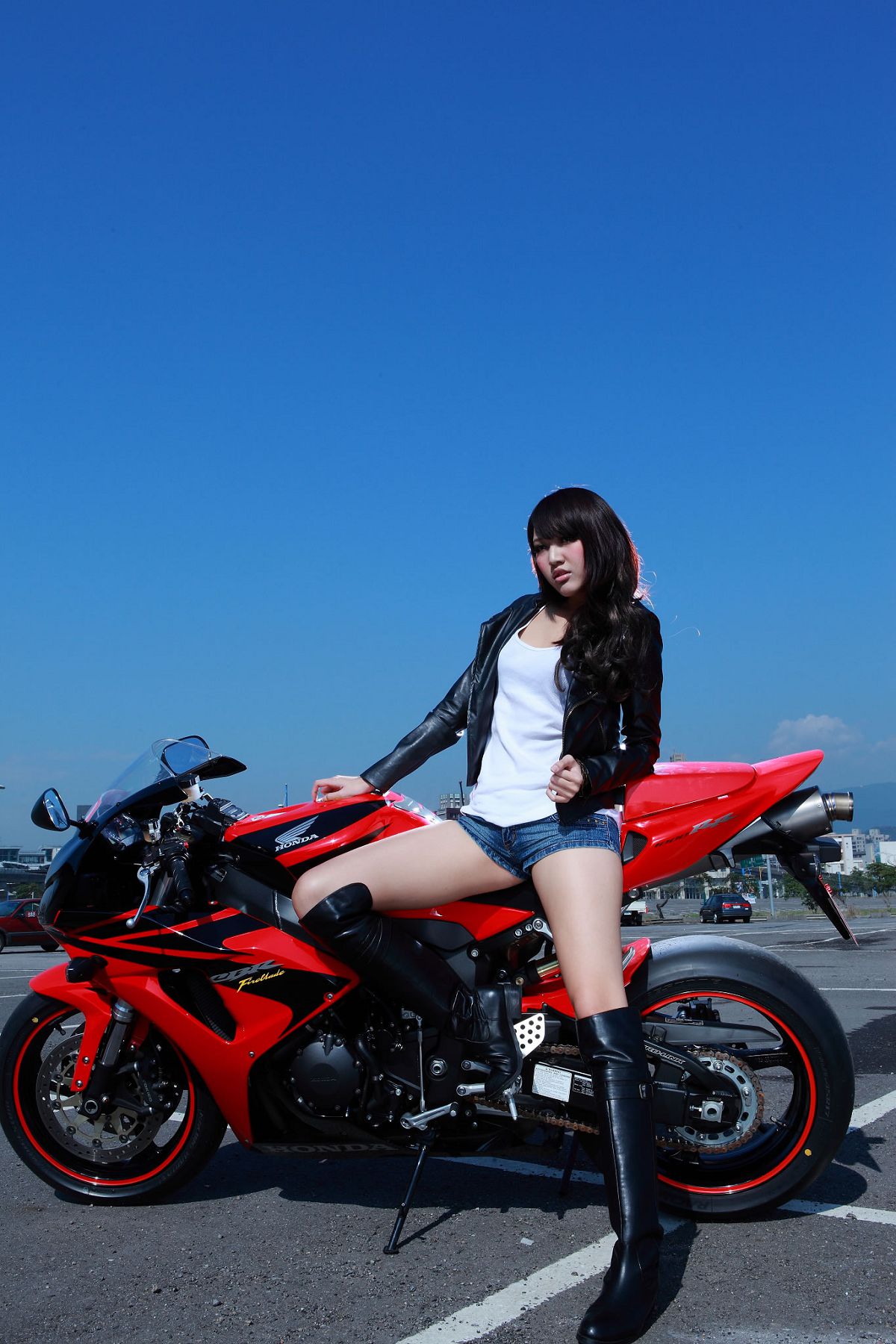 [BEAUTYLEG番外篇] 2013.12.19 黑丝教主Jill(玮廷) [80P]