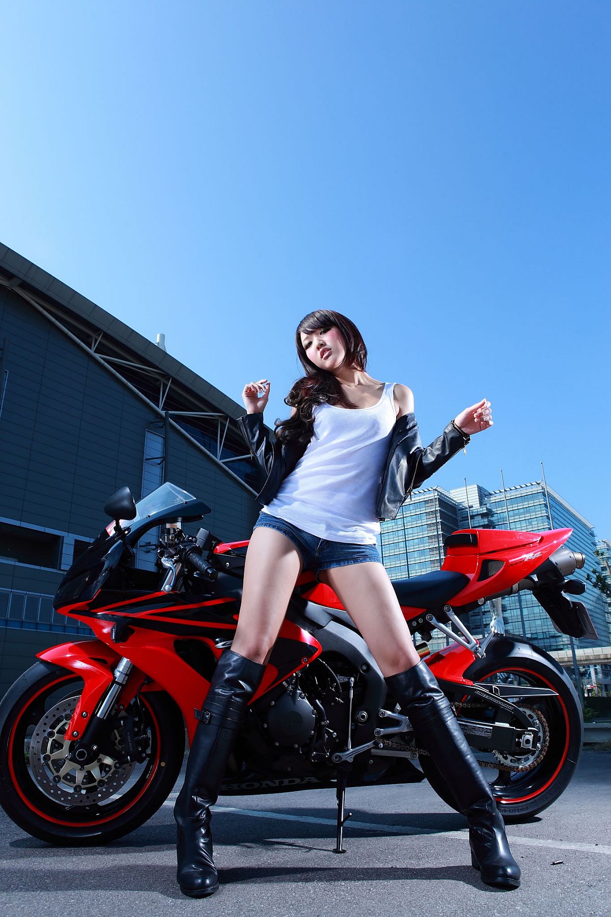 [BEAUTYLEG番外篇] 2013.12.19 黑丝教主Jill(玮廷) [80P]