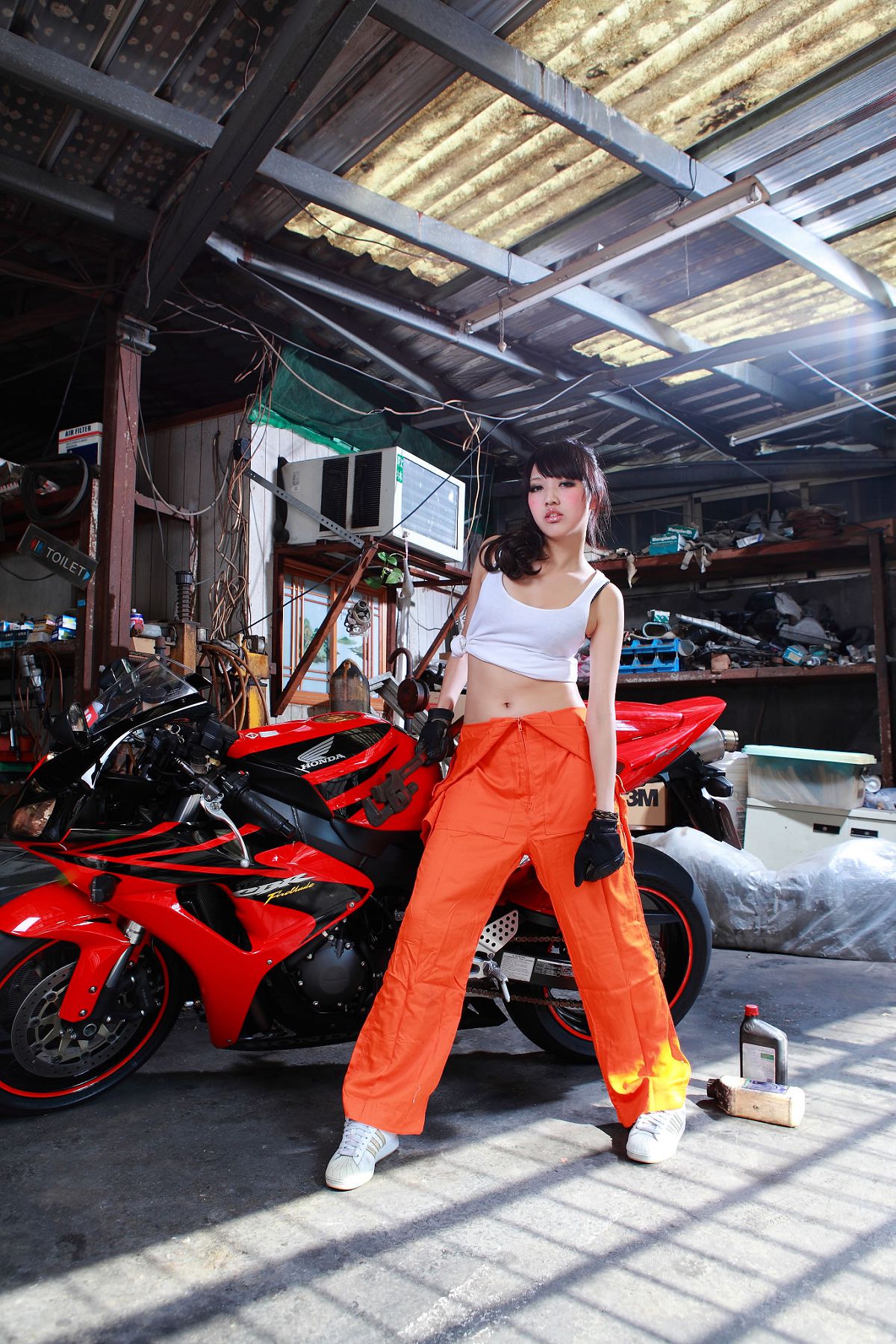 [BEAUTYLEG番外篇] 2013.12.19 黑丝教主Jill(玮廷) [80P]
