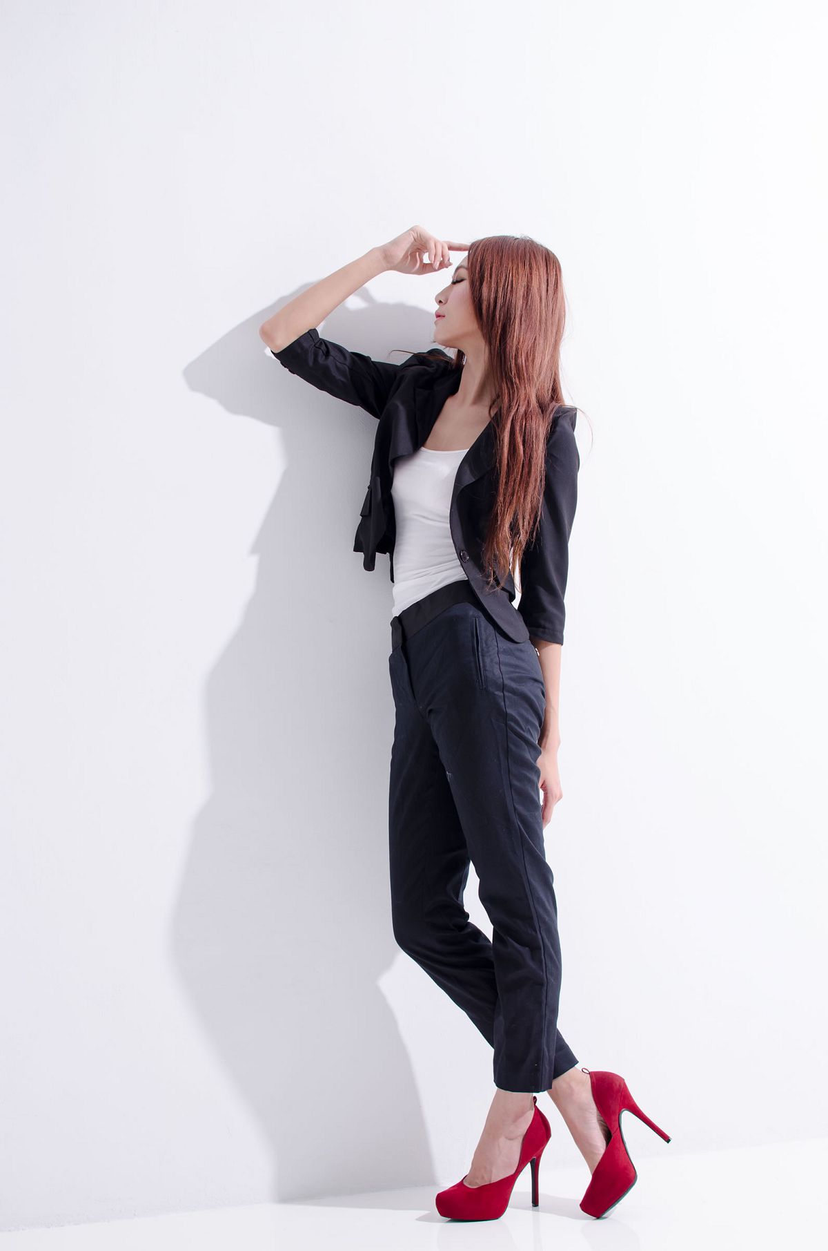 [Beautyleg] 模特周边 2014.01.11 小雪winnie-琴二棚 時尚調 职业装秀 [42P]