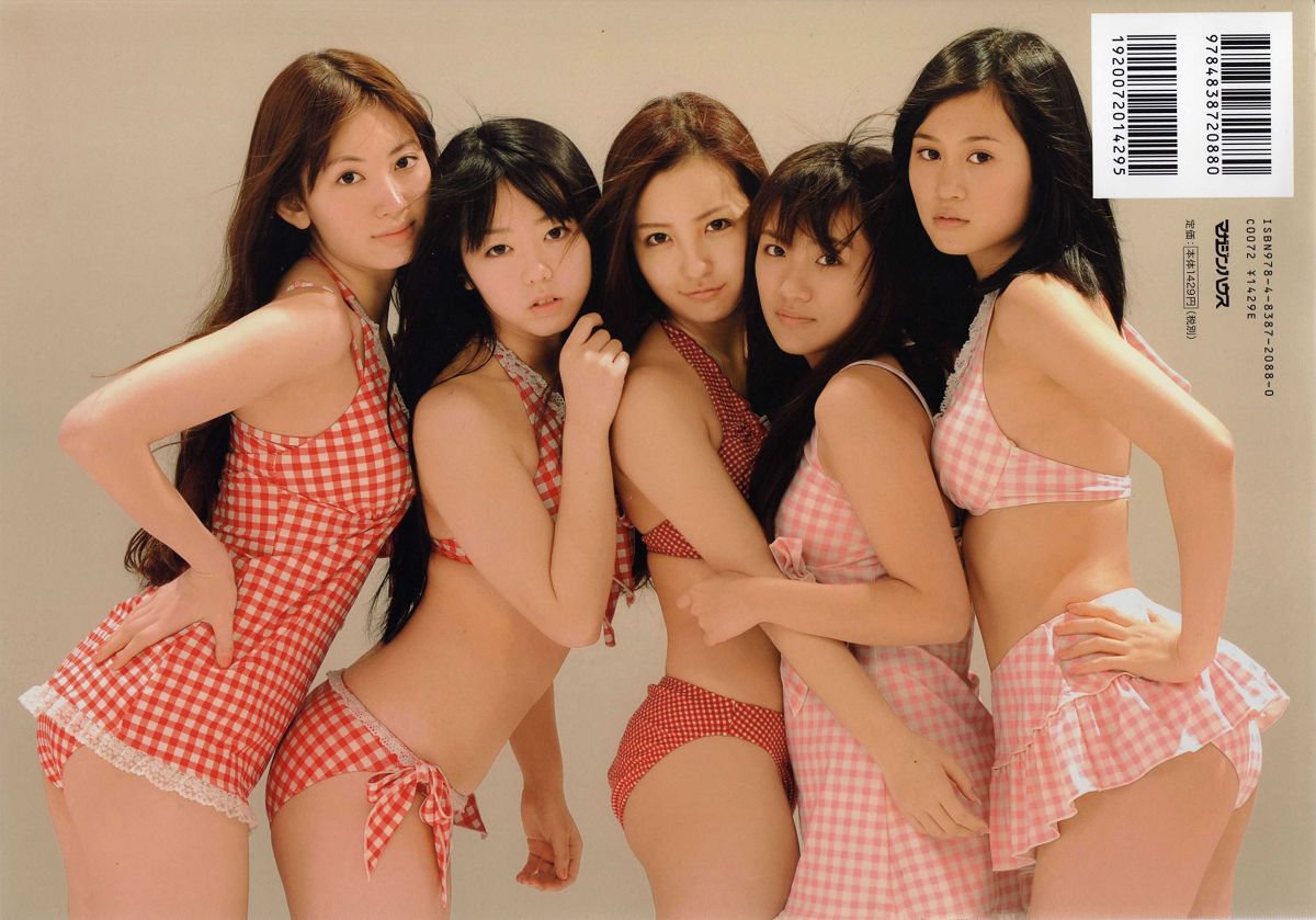 AKB48女子组合 [93P]