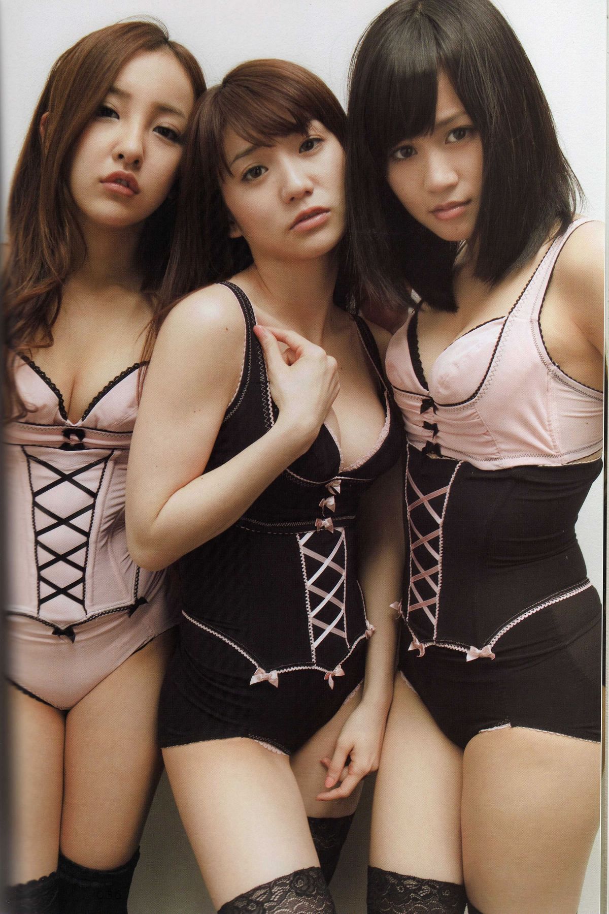 AKB48女子组合 [93P]