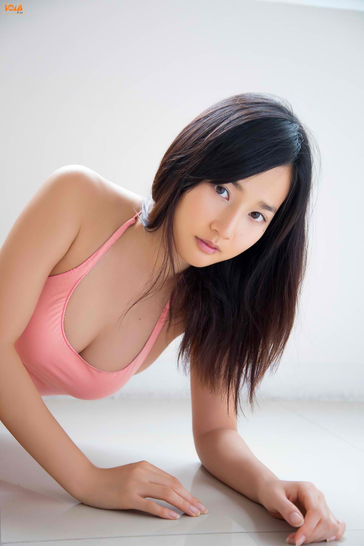 [BOMB.tv] GRAVURE Channel 2014年02月号 Kaho Takashima 高嶋香帆 [38P]