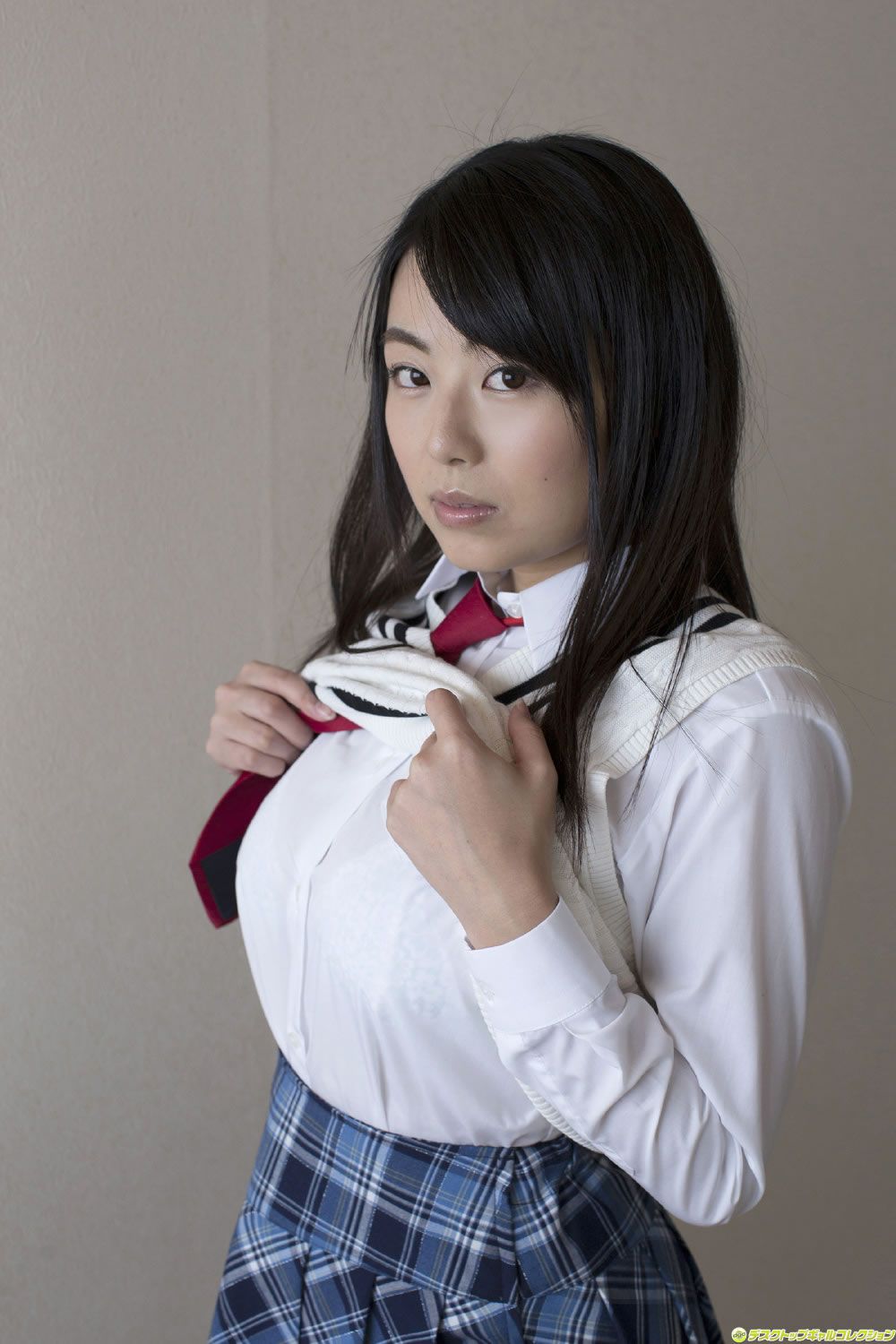 [DGC] 2014年07月号 No.1178 Shizuka Nakakura 仲倉静香 [100P]