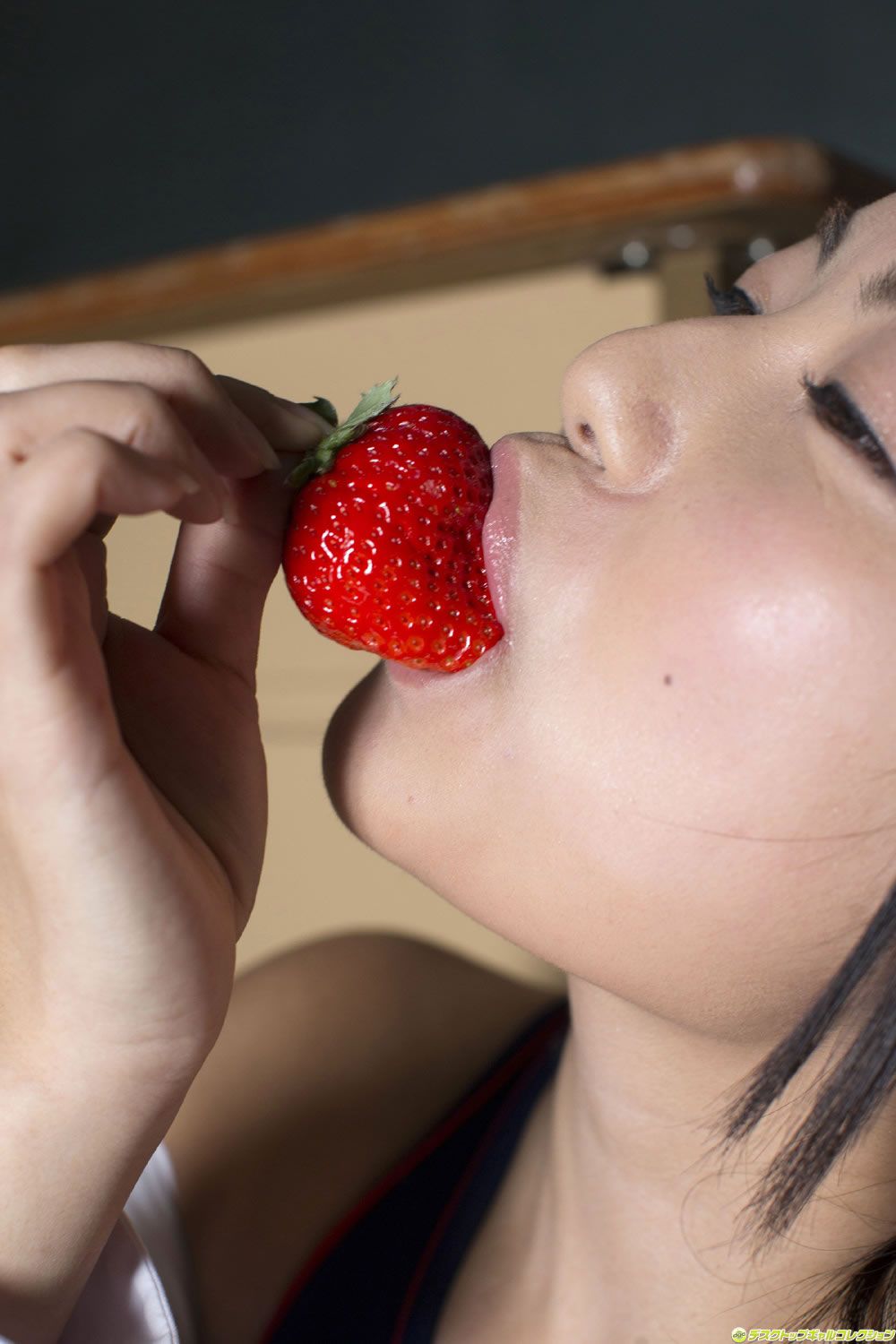 [DGC] 2014年07月号 No.1178 Shizuka Nakakura 仲倉静香 [100P]