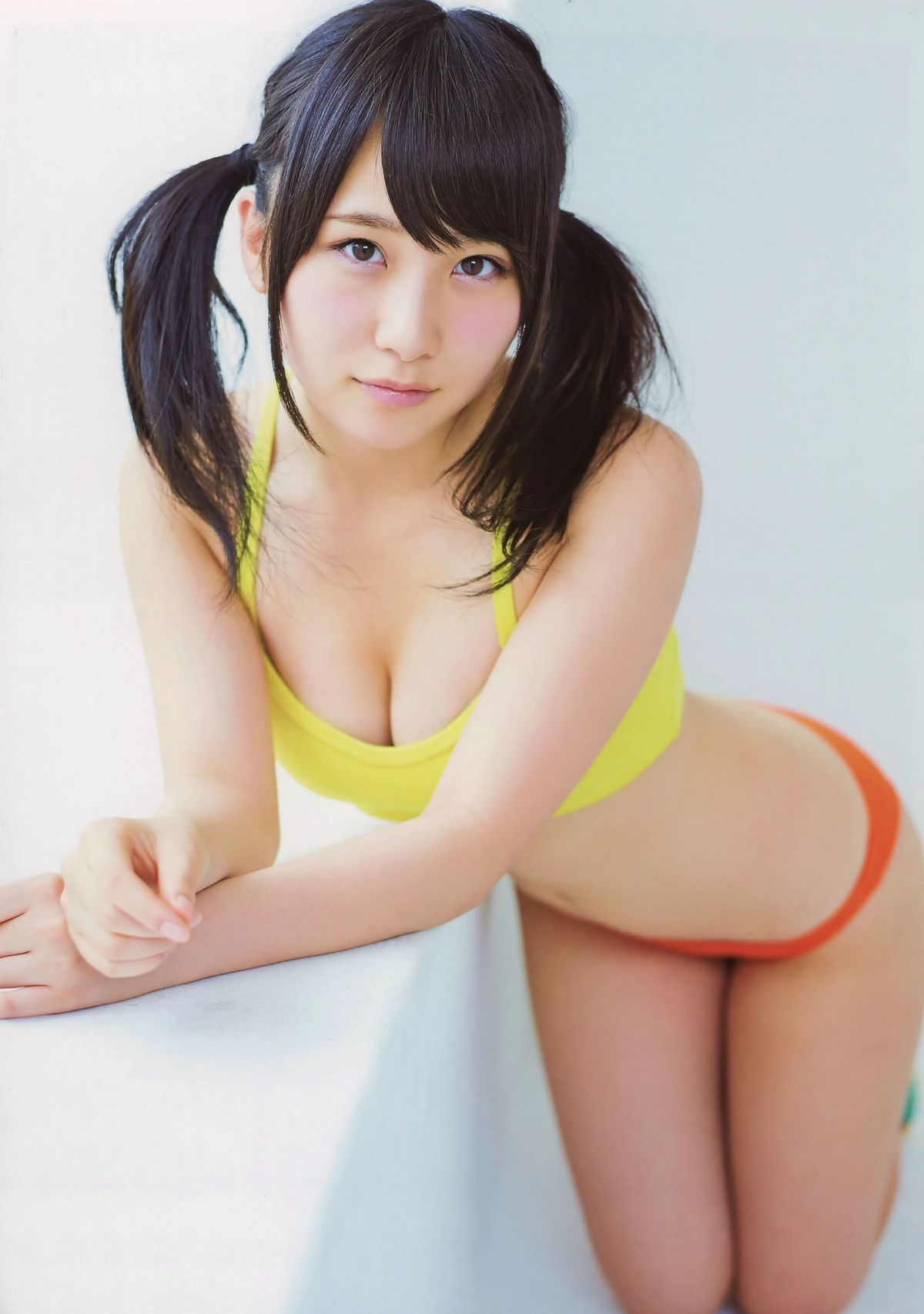 [UTB] Plus 2014.09 vol.21 山本彩 高柳明音 宮脇咲良 高橋朱里 太田夢莉 [31P]