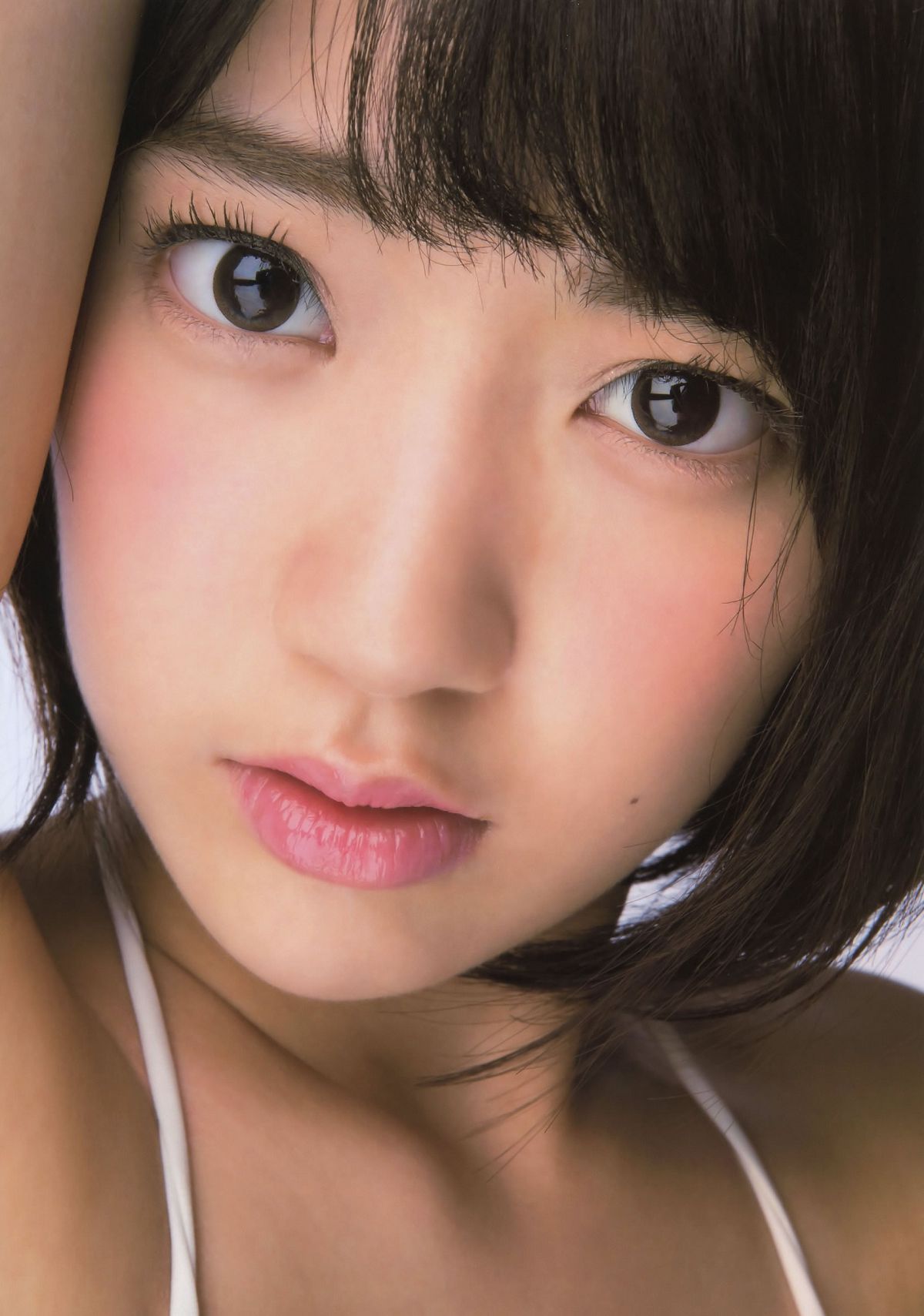 [UTB] Plus 2014.09 vol.21 山本彩 高柳明音 宮脇咲良 高橋朱里 太田夢莉 [31P]