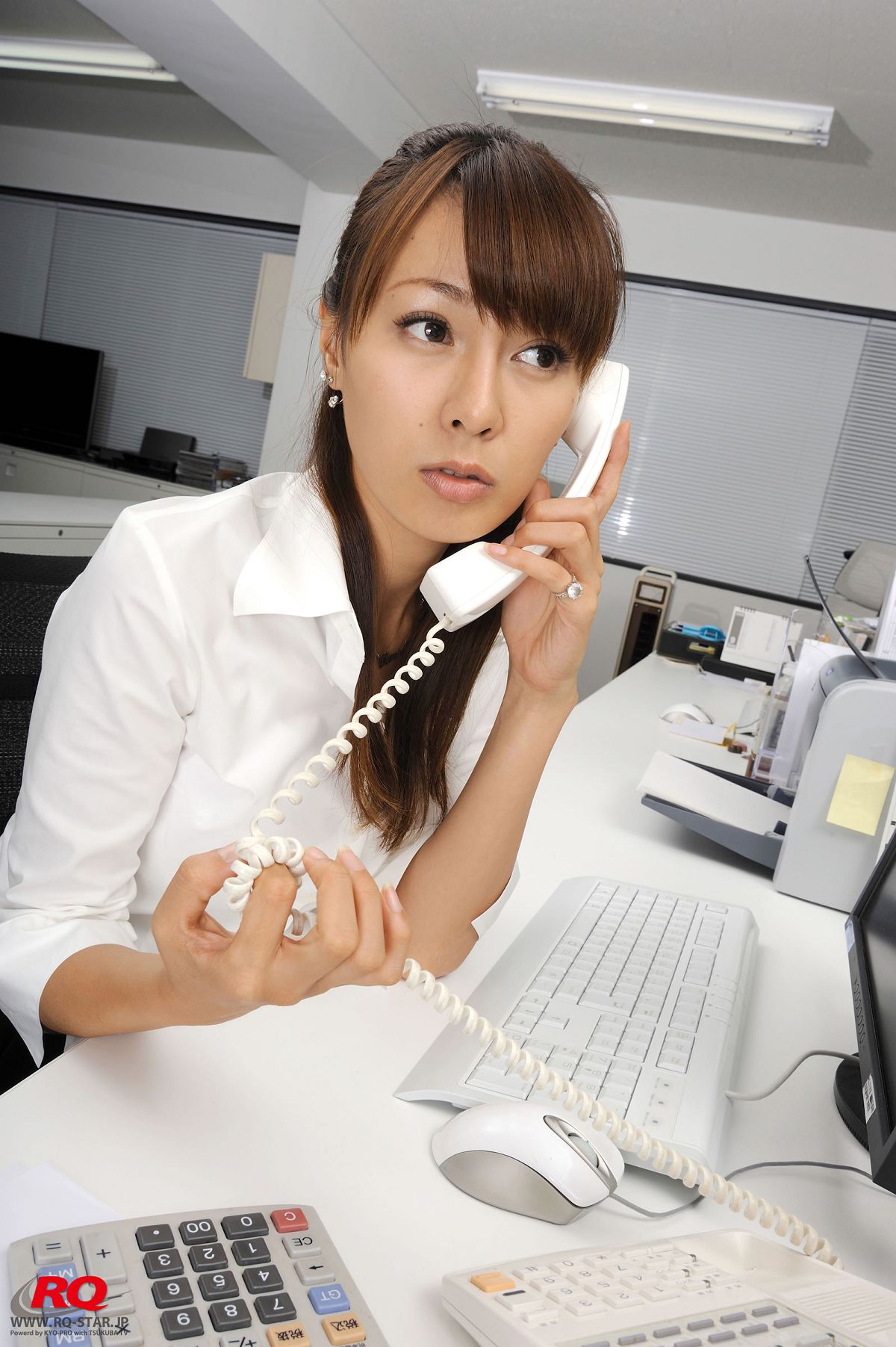 [RQ-STAR] NO.00062 Tomoe Nakagawa 中川知映 Office Lady [44P]