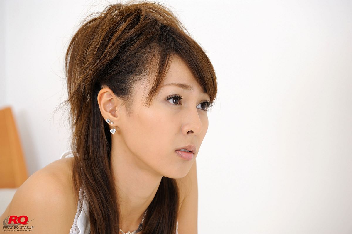 [RQ-STAR]NO.00063 Tomoe Nakagawa 中川知映 Swim Suits – White [82P]