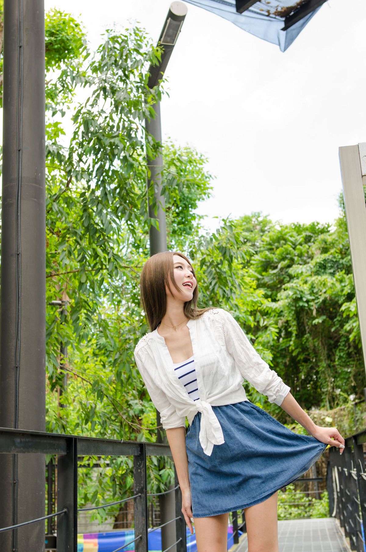 [Beautyleg] 2014.07.13 小雪西門町街拍4 [26P]