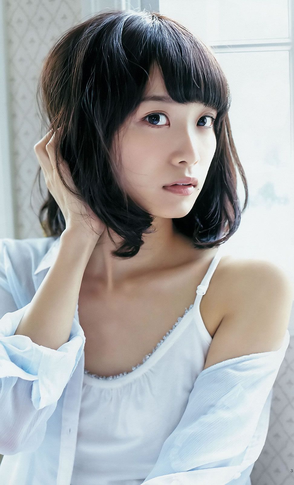 [Weekly Young Jump] 2014 No.44 45篠田麻里子 天木じゅん 西野七瀬 深川麻衣 [29P]