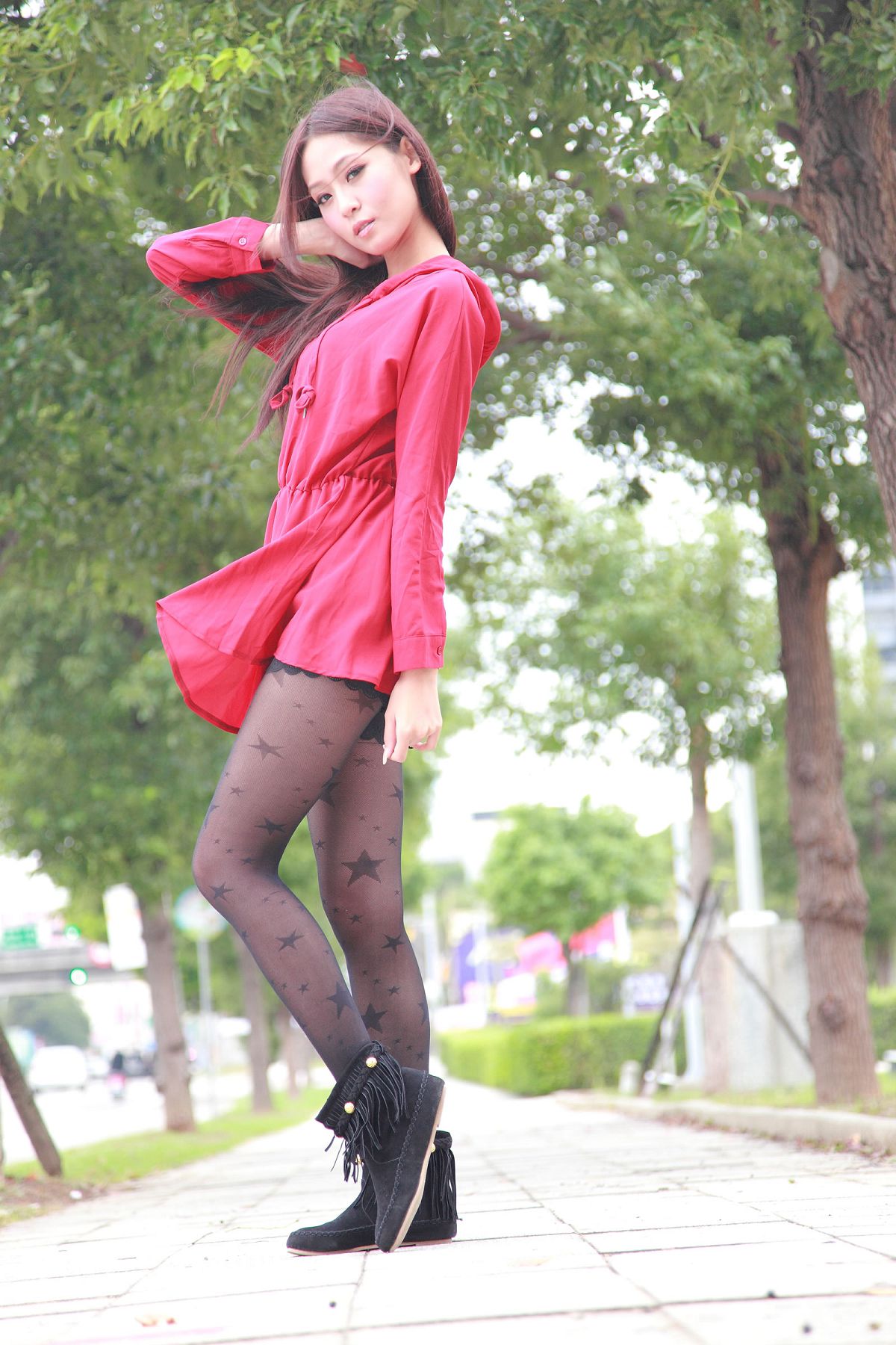 [Beautyleg] 女神--Winnie新竹縣體育場小雪外拍-1 [28P]