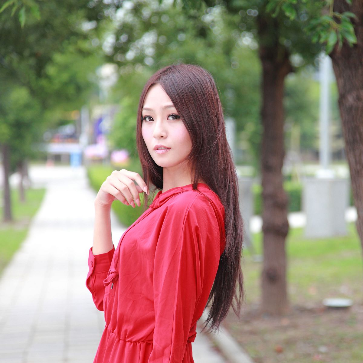 [Beautyleg] 女神--Winnie新竹縣體育場小雪外拍-1 [28P]