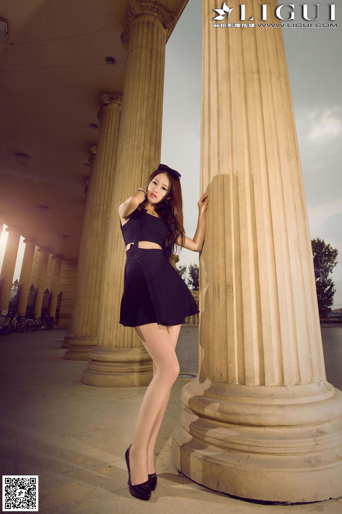 [Ligui] 丽柜 2014.10.21 Model 语寒 [45P]