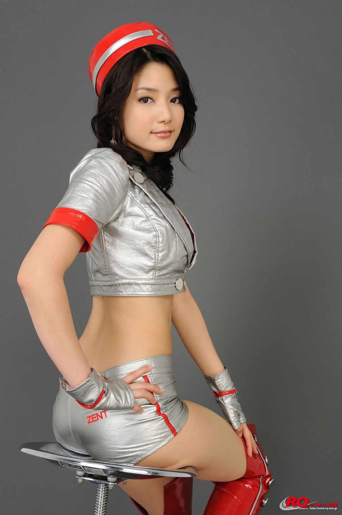 [RQ-STAR] NO.00109 Hitomi Furusaki 古崎瞳 Race Queen – 2008 Zent Sweeties [115P]