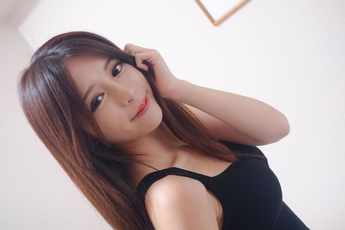 性感妹子张齐郡JULIE外拍写真合集1 [148P]