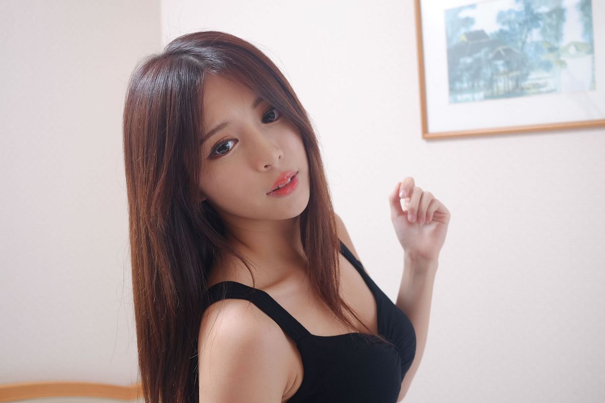 性感妹子张齐郡JULIE外拍写真合集1 [148P]