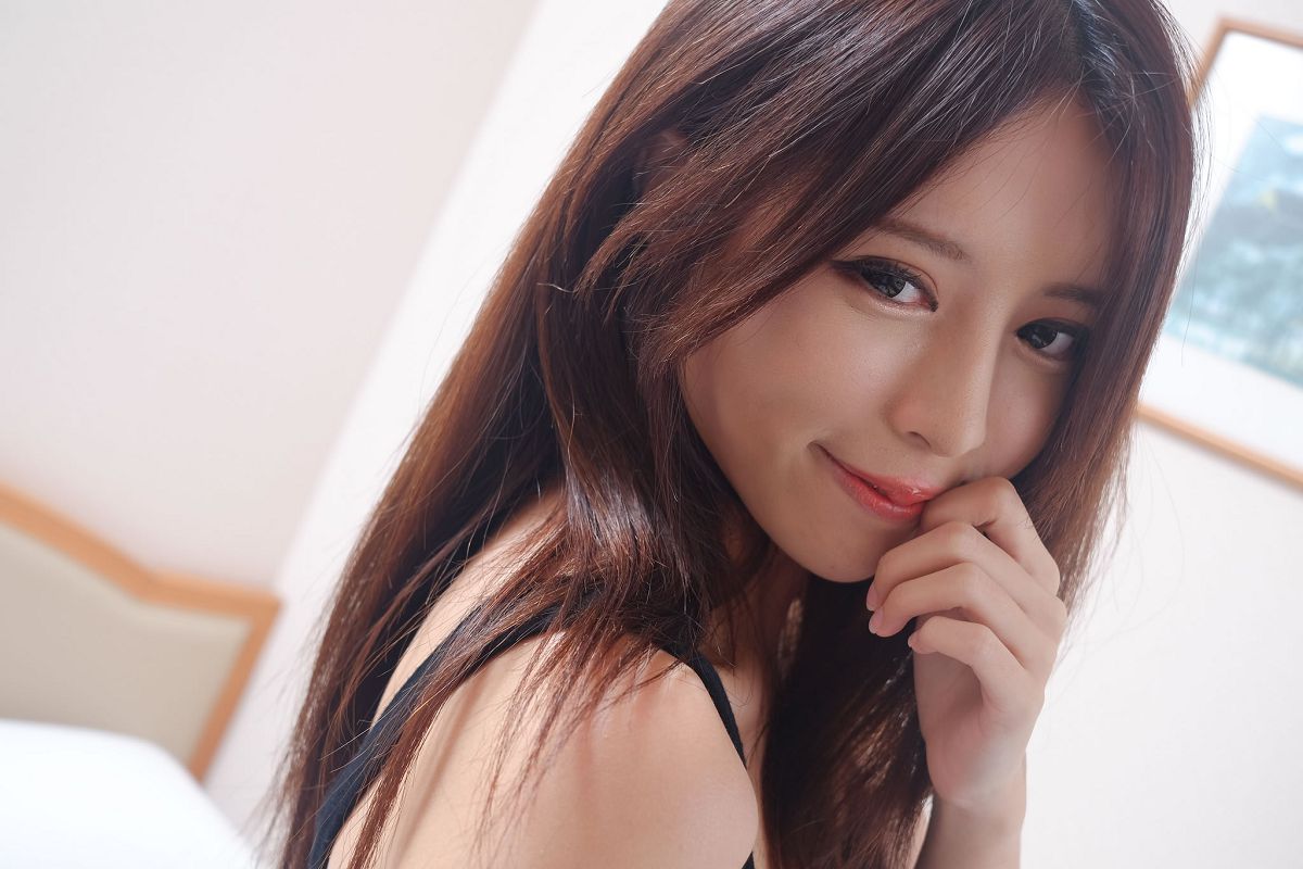 性感妹子张齐郡JULIE外拍写真合集1 [148P]
