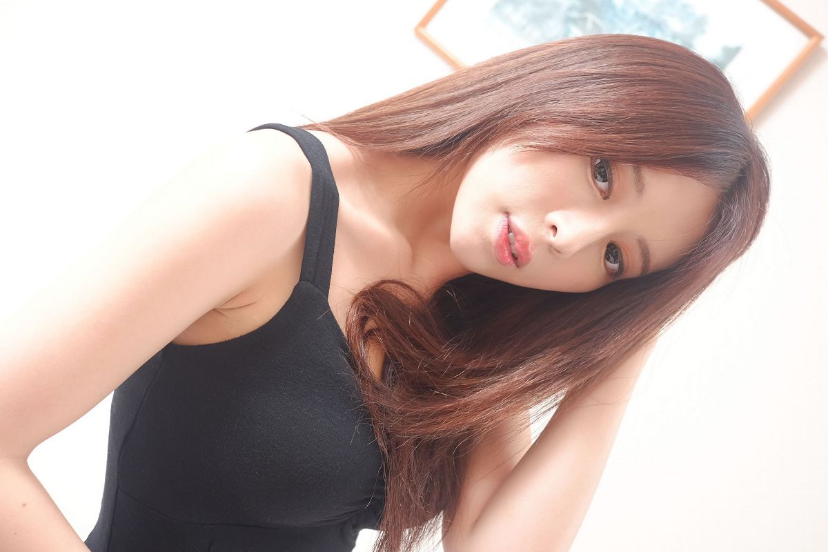 性感妹子张齐郡JULIE外拍写真合集1 [148P]