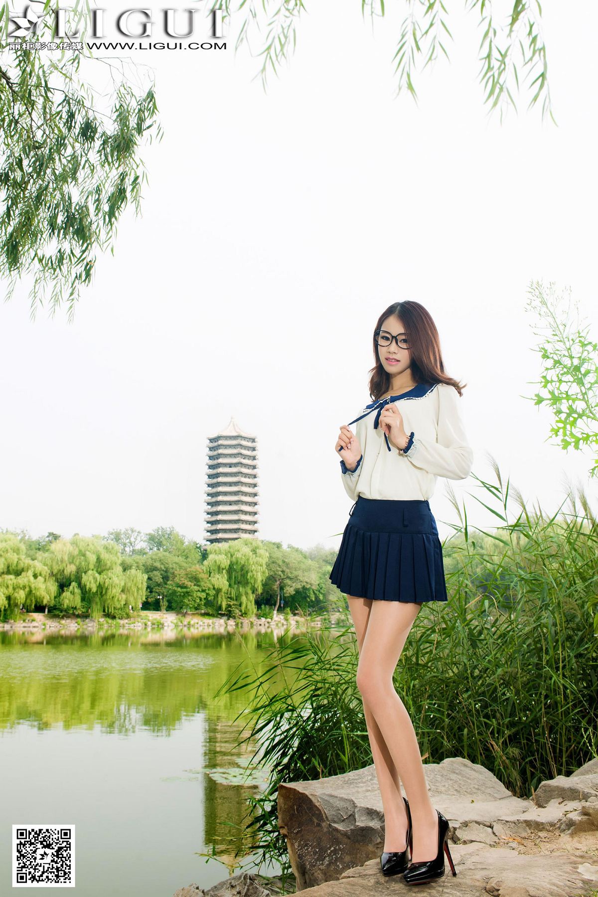 [Ligui] 丽柜 2014.11.18 Model 语寒 [37P]
