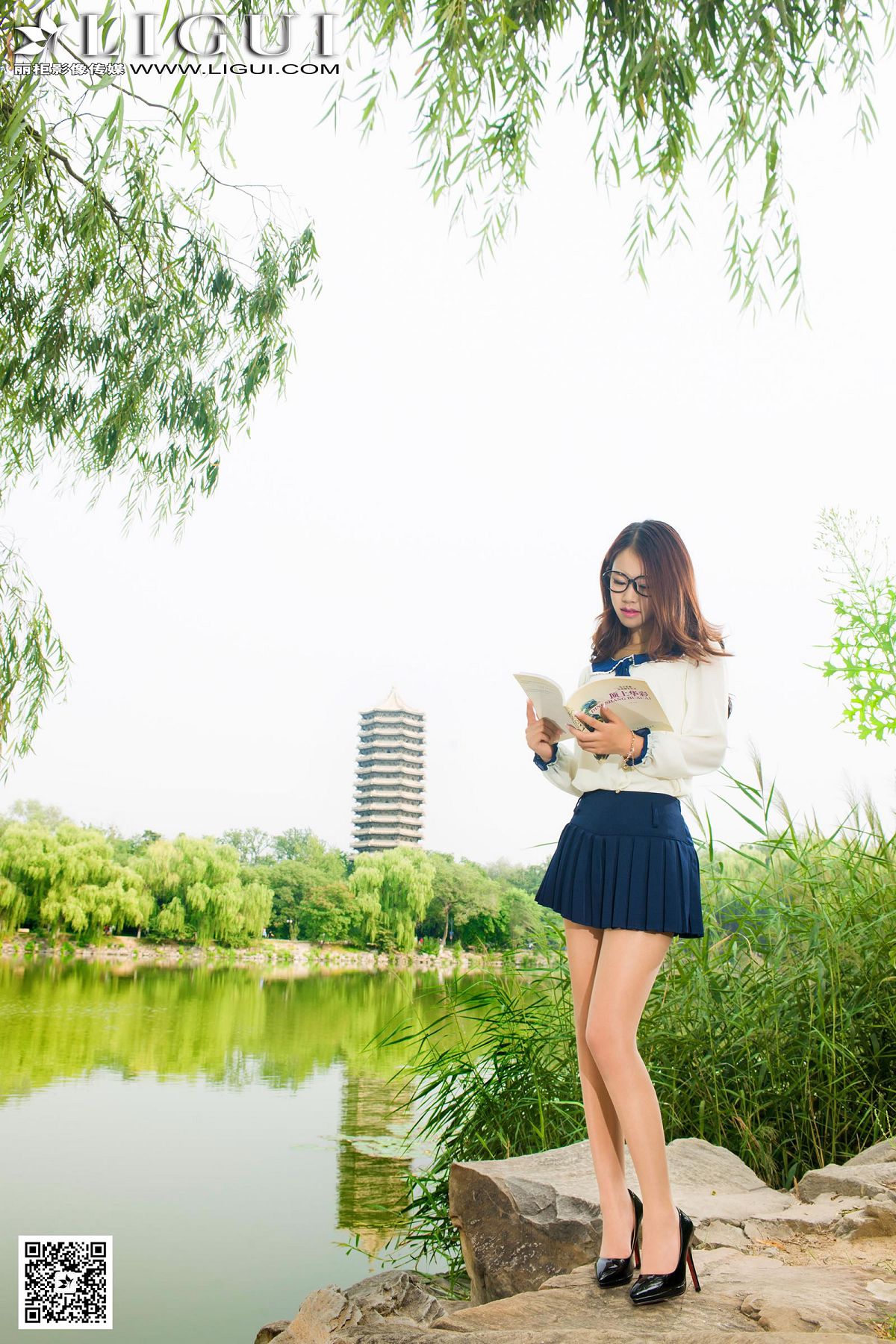[Ligui] 丽柜 2014.11.18 Model 语寒 [37P]