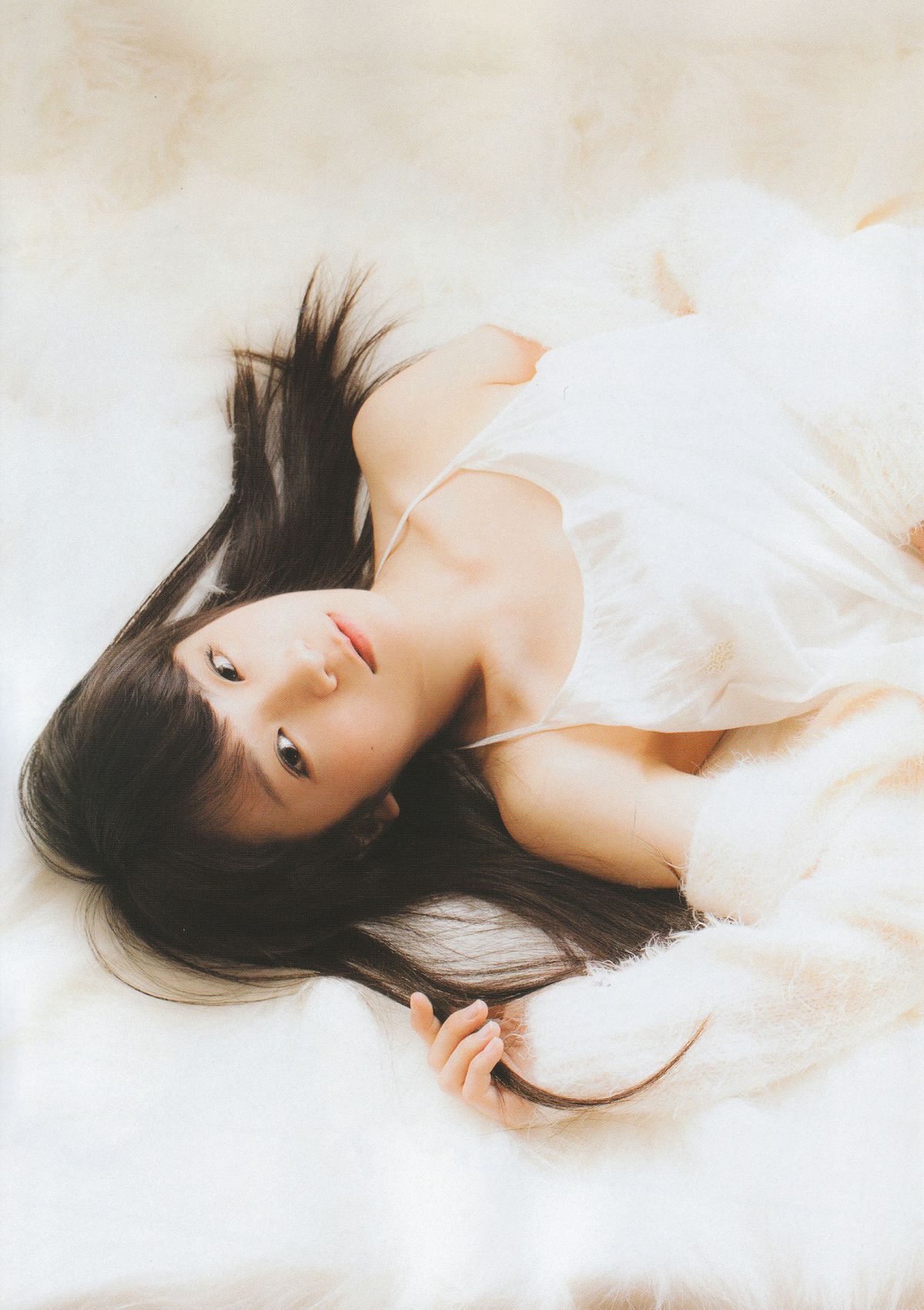 [UTB] 2014年12月号 乃木坂46 [37P]