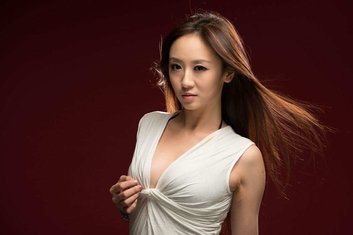 台湾清纯美女-鲔鱼+蔡小潔室拍写真 [96P]