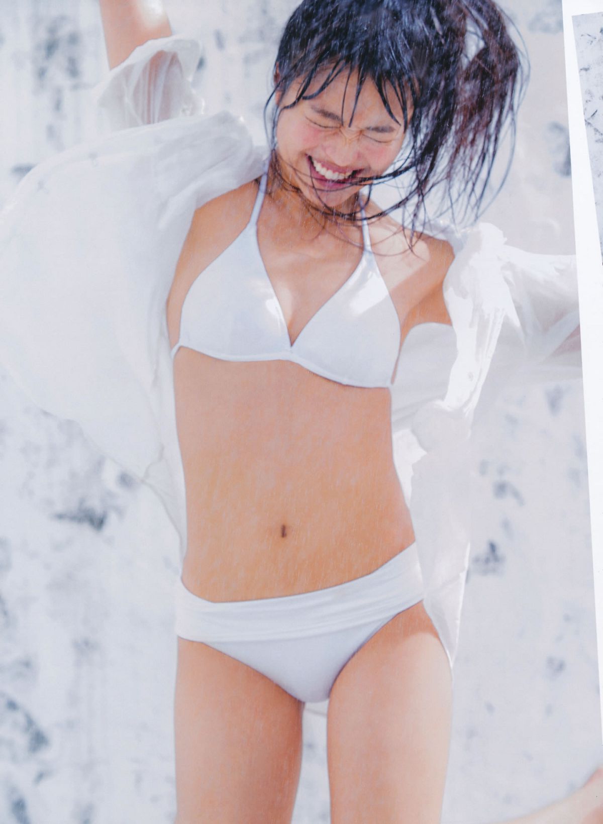 [girls!] Vol.43 松井珠理奈 古畑奈和 藤江れいな 鈴木愛理 北原里英 [55P]