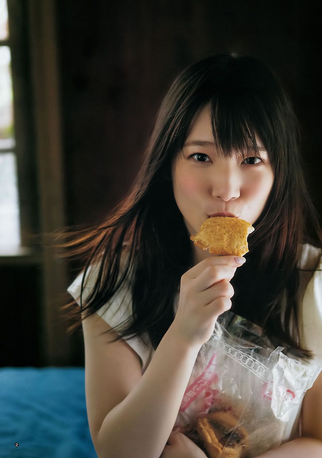 [Weekly Young Jump] 2015 No.01 02 筧美和子 滝口ひかり 本田翼 内田真礼 [31P]