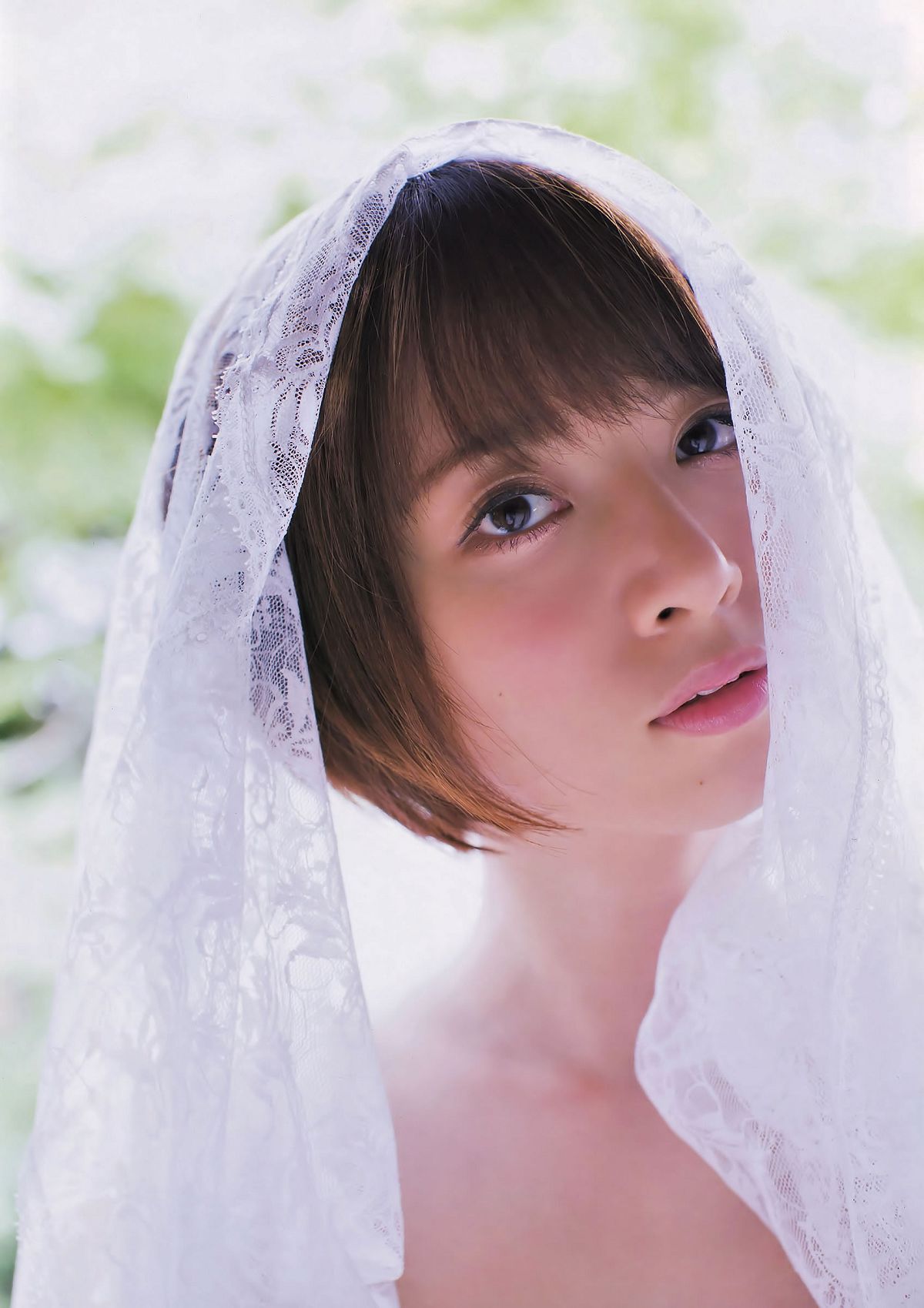 [UTB] 2014.12 vol.224 生田絵梨花 朝長美桜 道重さゆみ 橋本奈々未 乃木坂46 [61P]