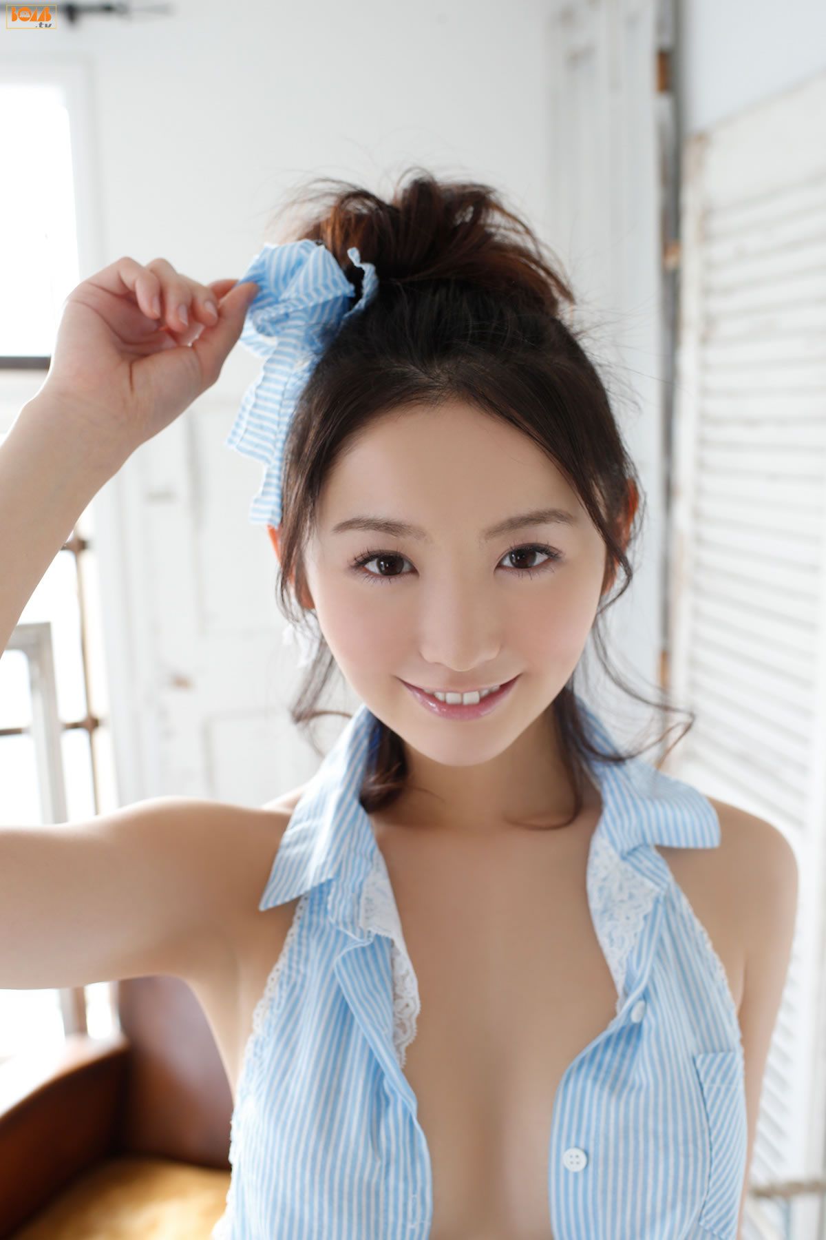 [BOMB.tv] GRAVURE Channel 2014年04月号 おのののか Romi [79P]