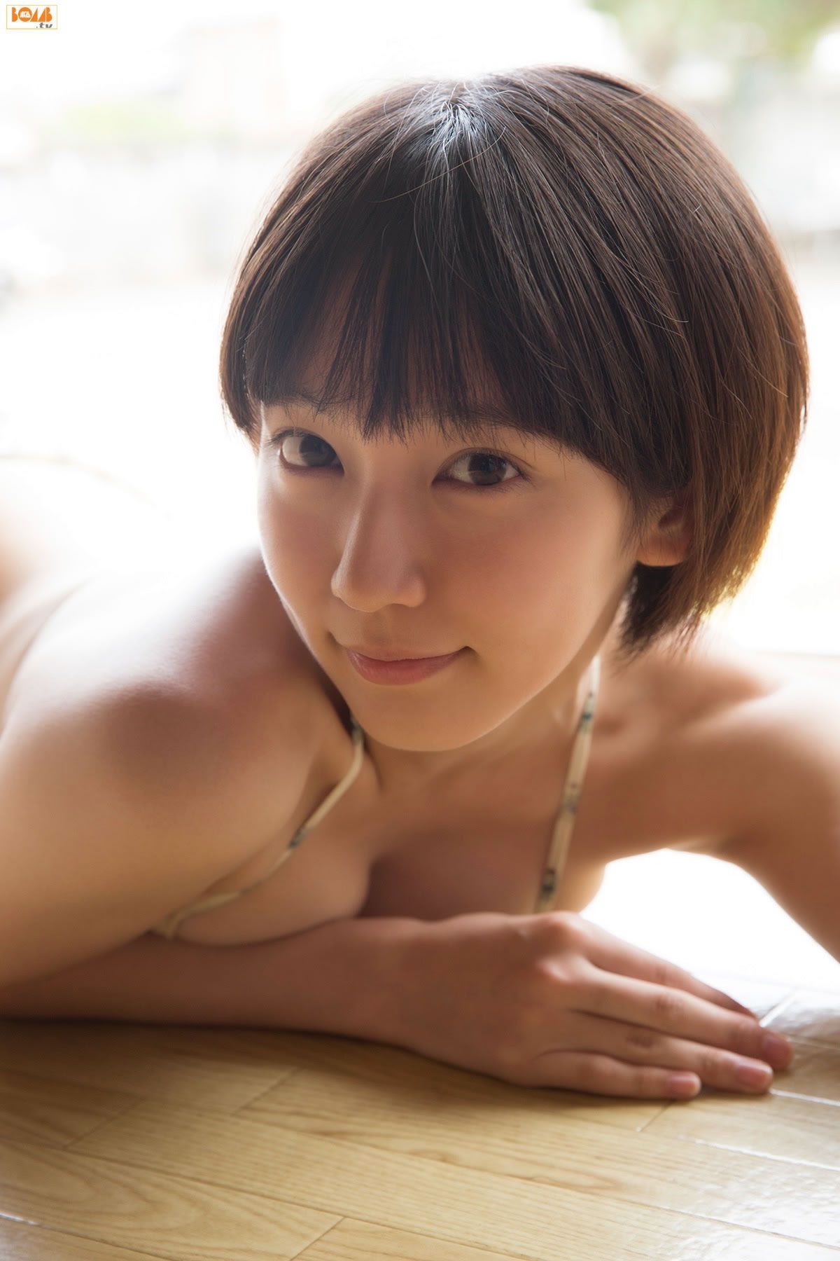 [BOMB.tv] GRAVURE Channel 2014年10月号 Riho Yoshioka 吉岡里帆 [76P]